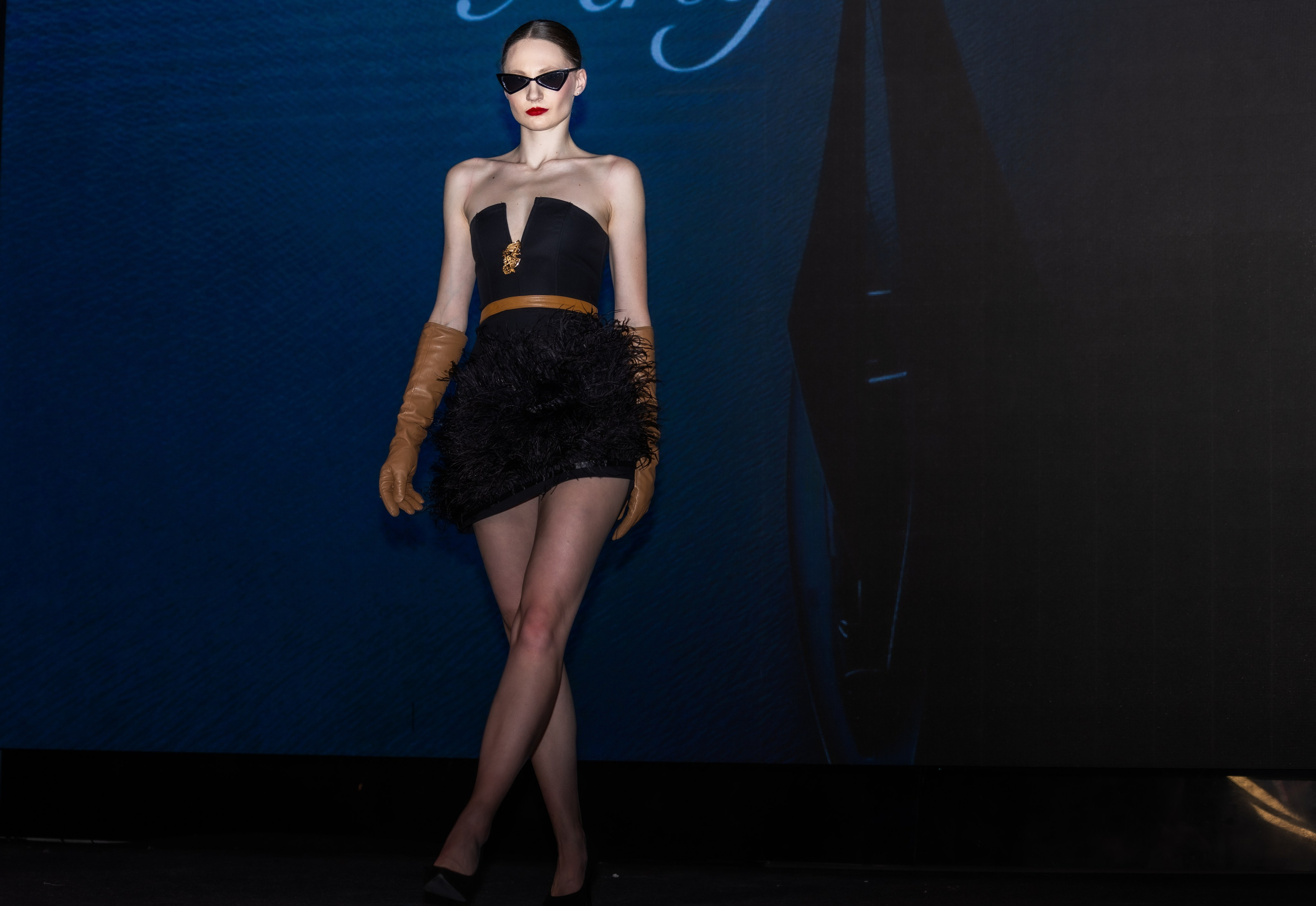 Модный показ Бренд AnyAmo на Модной волне. Студия фото, видеографии и мультимедийного дизайна в Москве Multi Frame Studio