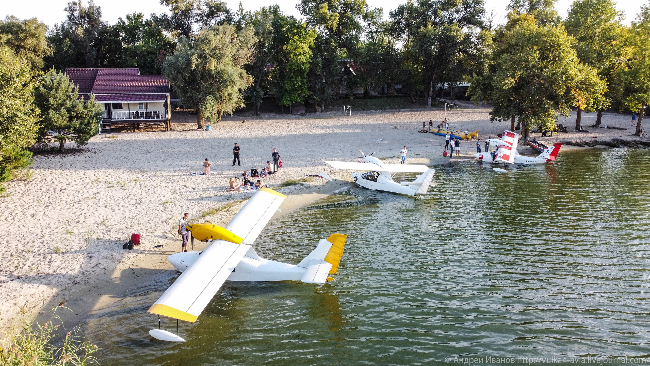 Волгодонск аэр. Потапов слёт «Небо для всех» (2021 г.). Фотоальбом показывающий увлекательный мир авиации и мир медведей Андрея Иванова