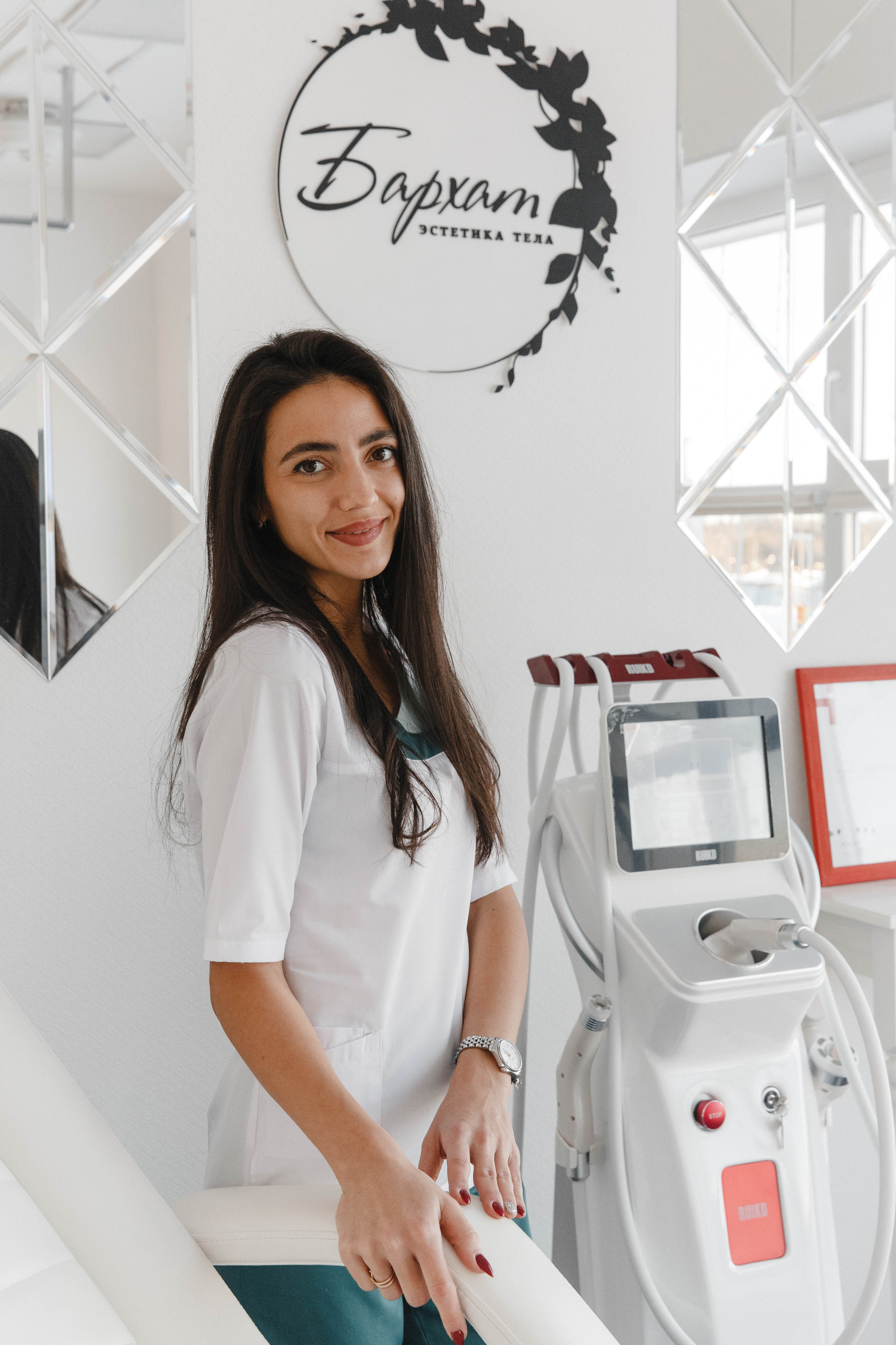 Контент-съемка для студии лазерной эпиляции. Главная