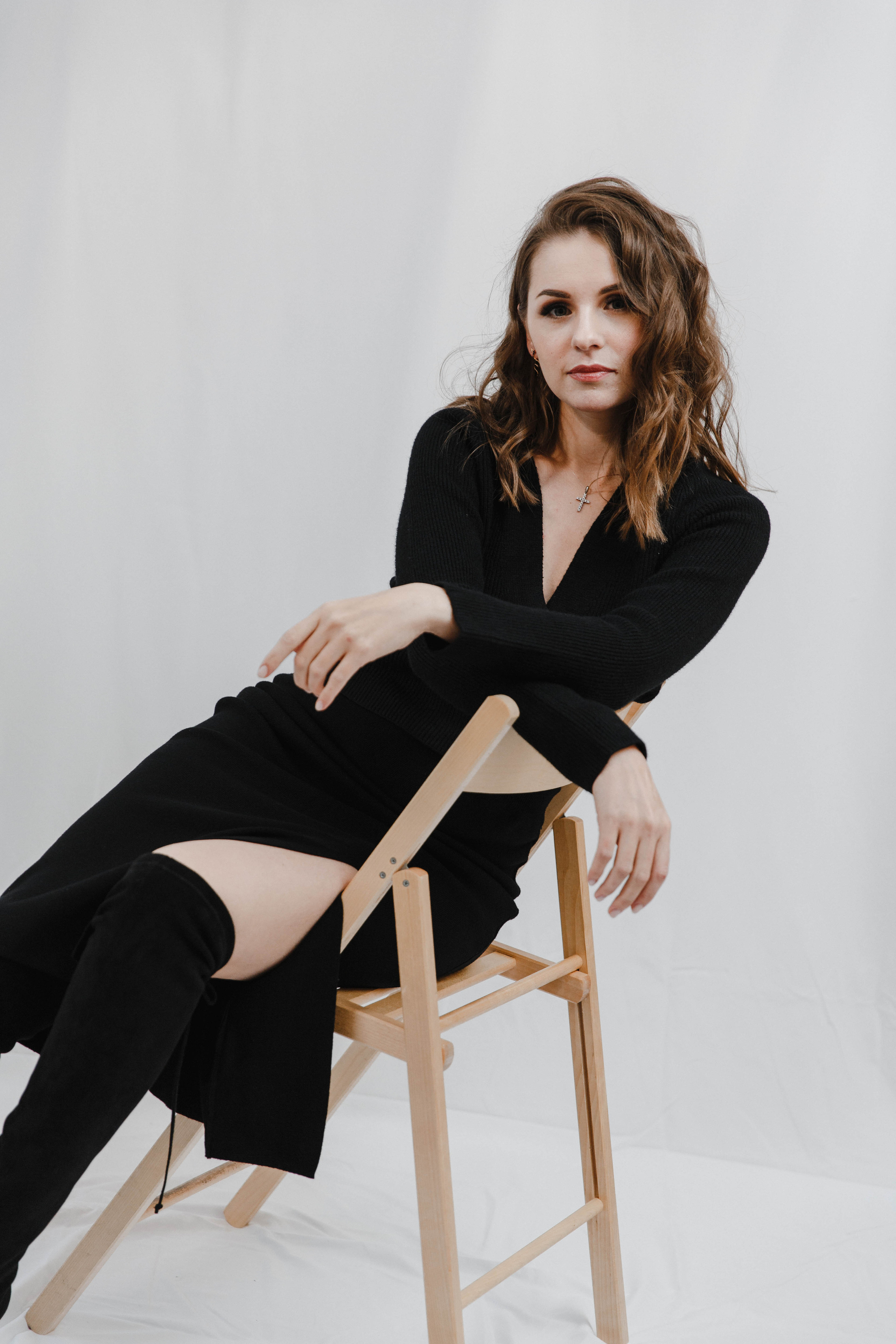 Контент-съемка для бутика женской одежды. Главная