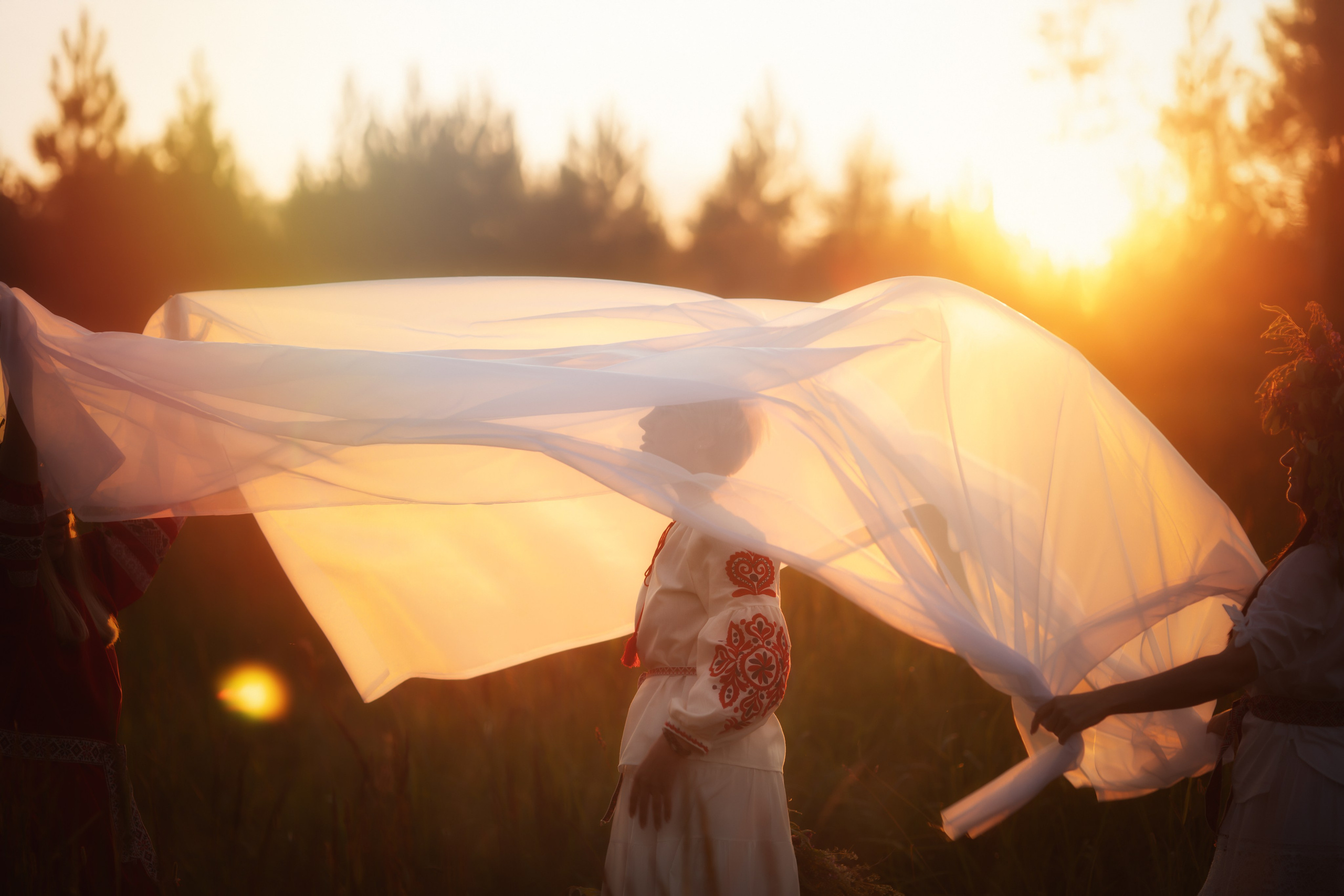 «Магия в слоях» — авторский курс по художественной обработке в Photoshop в стиле Fine Art от Анны Грошиковой. Фотограф Анна Грошикова — авторская съёмка на рассвете и закате в Москве, Мытищах, Солнечногорске и Московской области