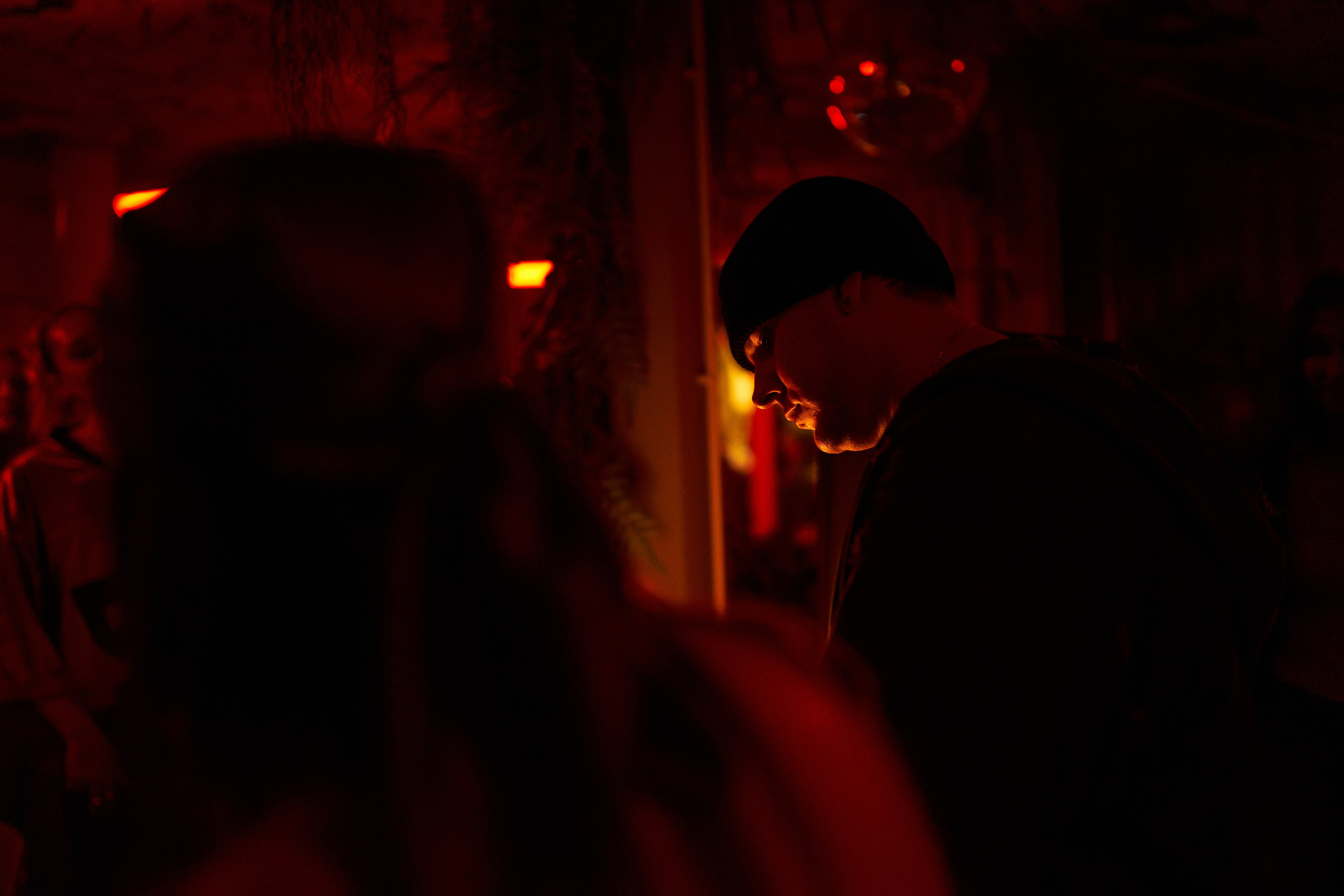 Mirage x Salute Honey. Коммерческий и репортажный фотограф в Санкт-Петербурге — Туся Сушка