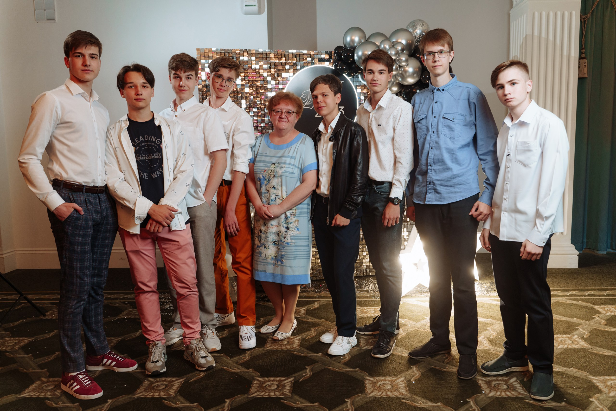 Выпускной фото на выпускной