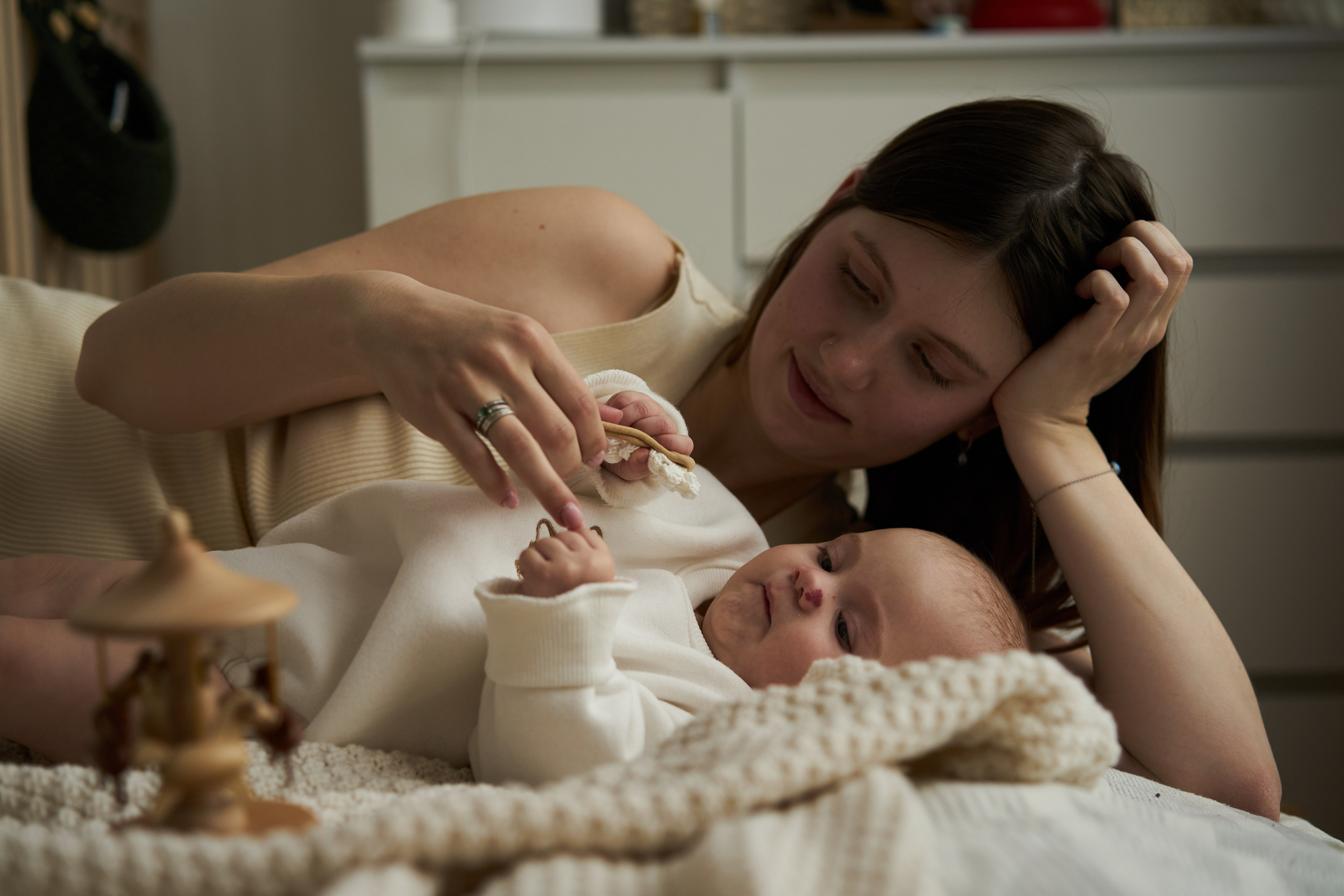 Семейная фотосессия дома. Фотограф Екатеринбург Кокшарова Александра