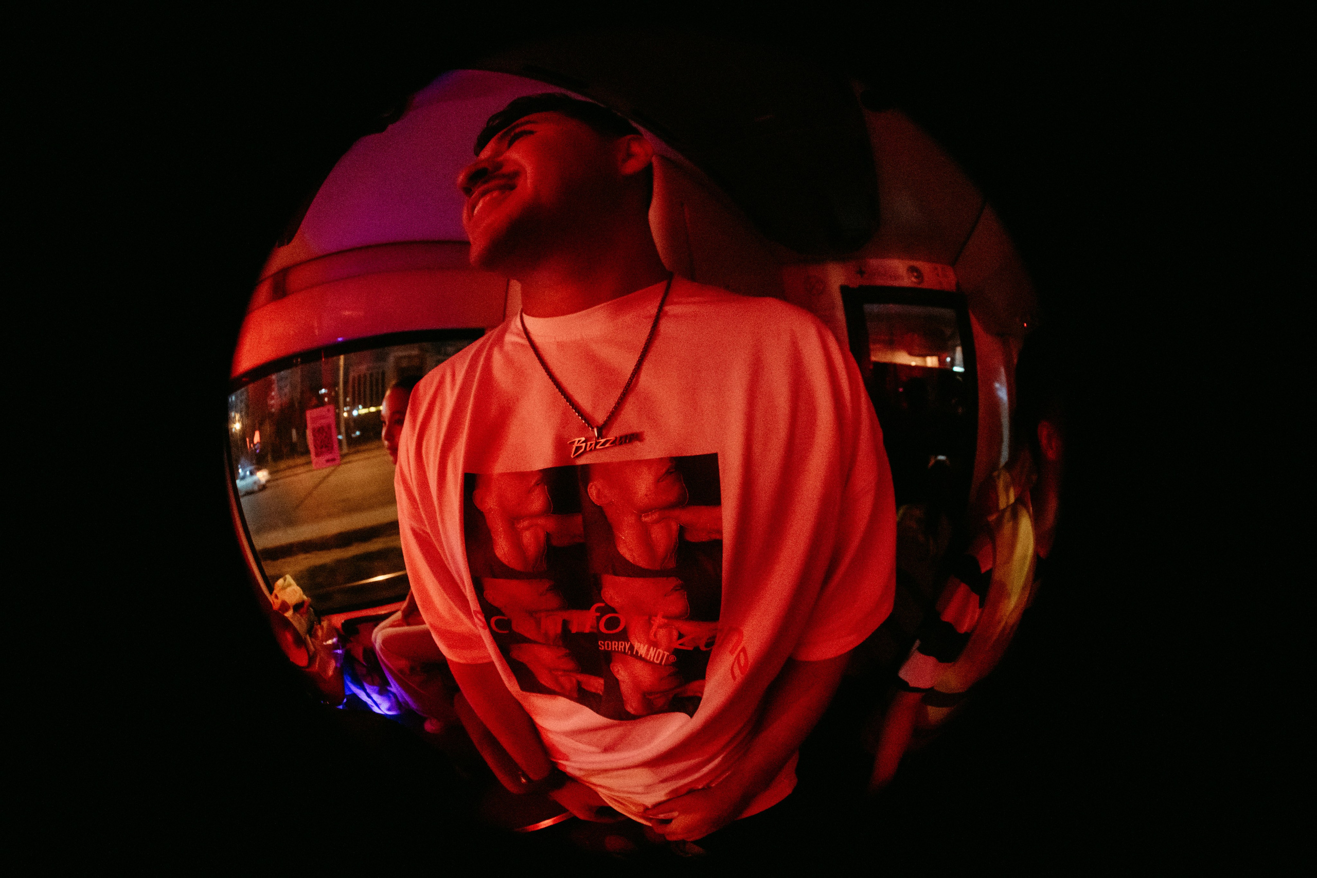 Вечеринка в трамвае / 2024. Саша Копылов, фотограф в Казани