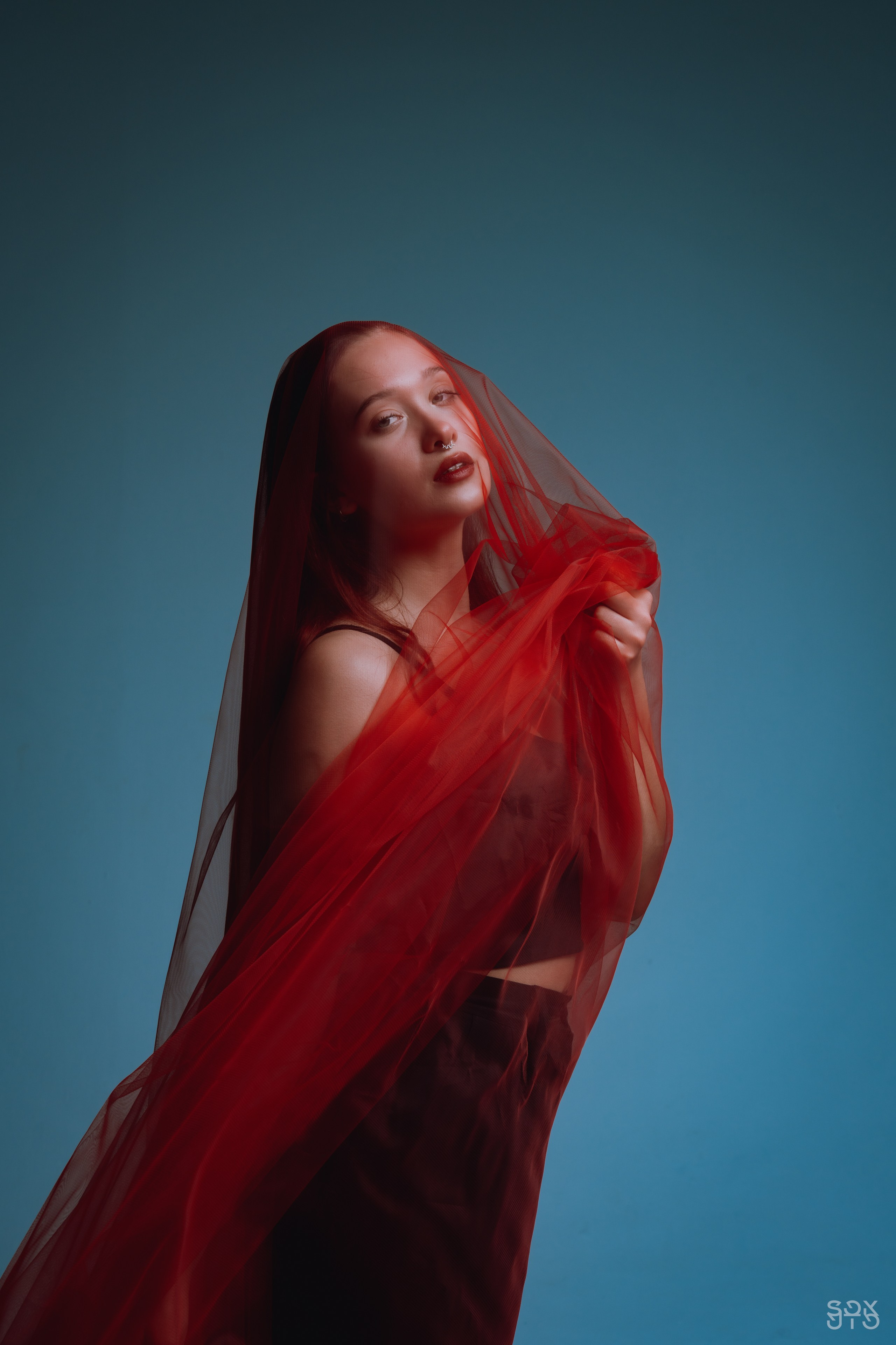 НА ГРАНИ СВЕТА