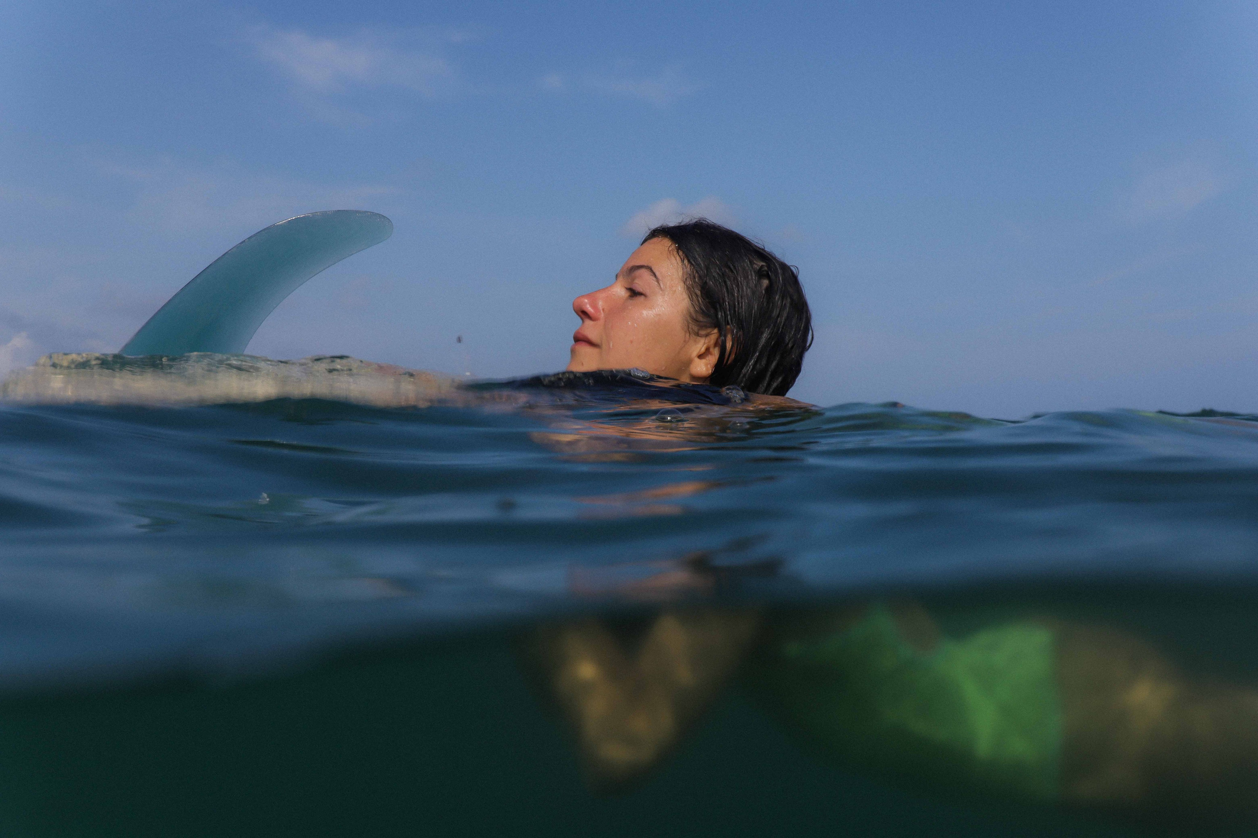 Съемка серфинга с воды в Велигаме | Девушка на рифе — атмосферные кадры. Фотограф на Шри-Ланке