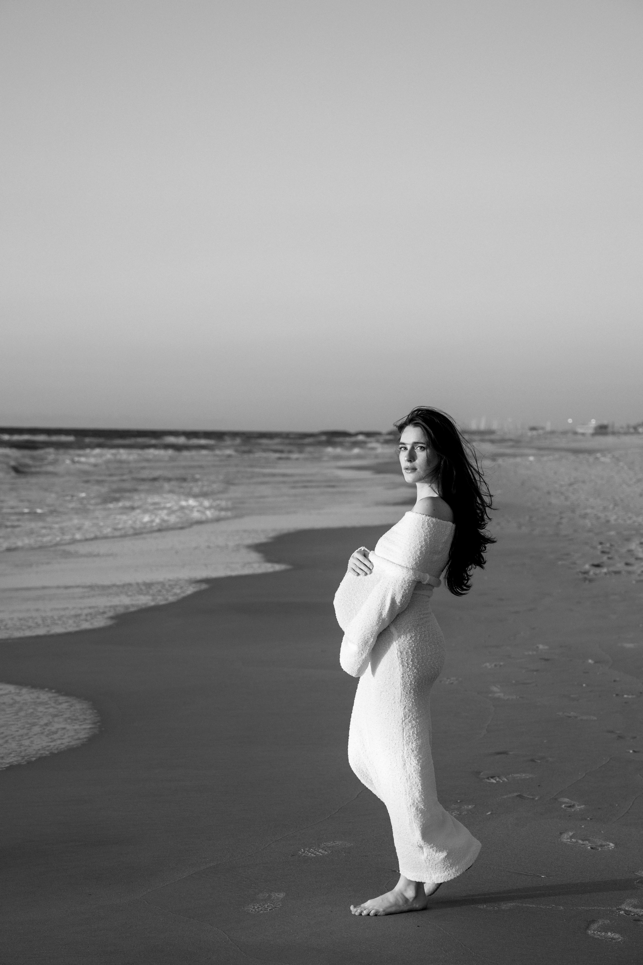 Pregnancy photoshoot (home/park/beach). Главная