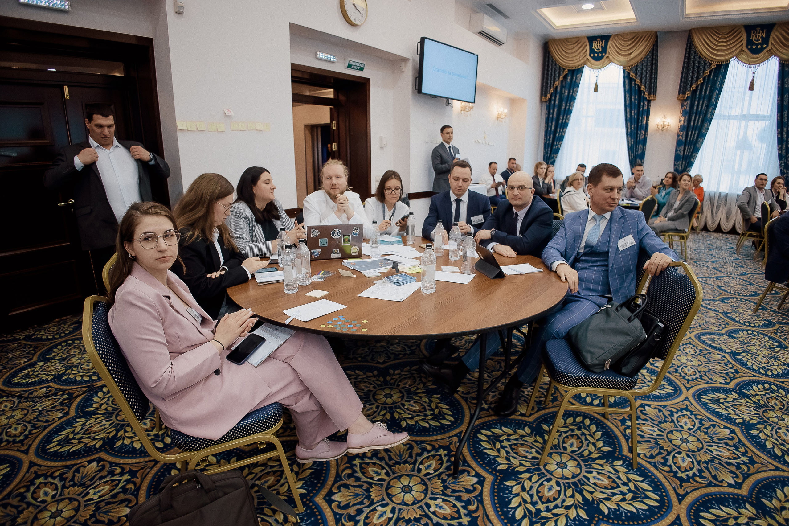 Конференция. Свадебный фотограф