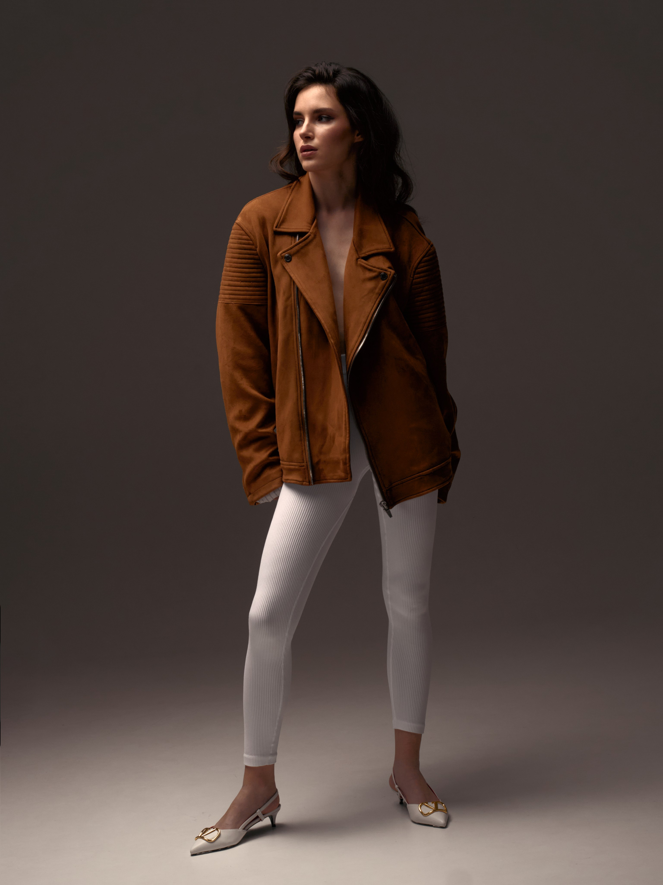 Женская фотосессия на студии в Екатеринбурге. Екатерина Ханенко — фотограф в Екатеринбурге