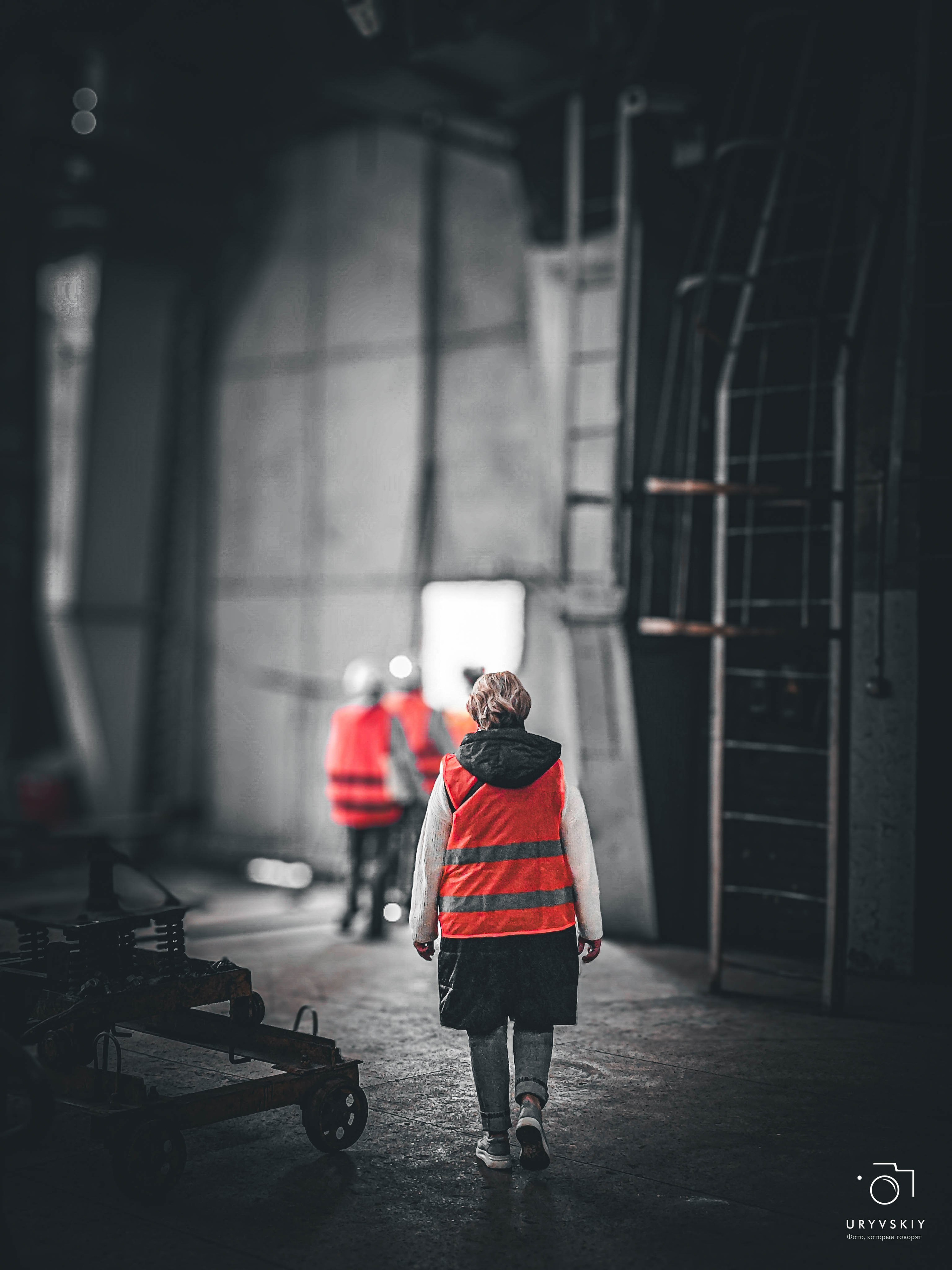 Красноярский электровагоноремонтный завод. Игорь Урывский. Фотограф Красноярск