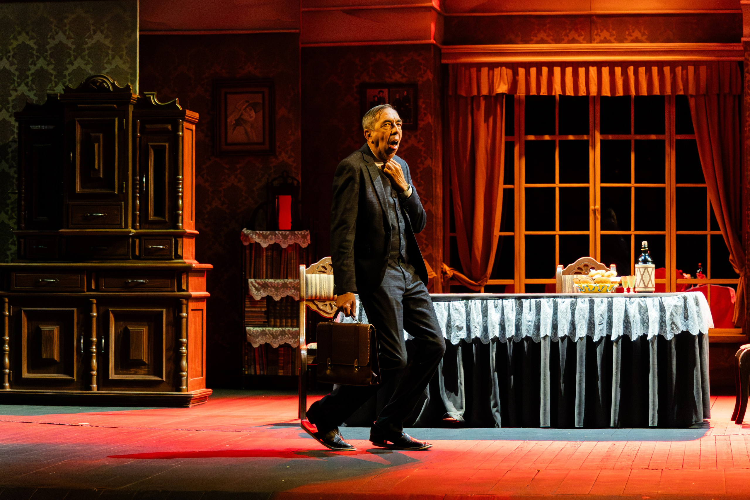 Театр Юного Зрителя «Отчаянные Тетки». Фотограф Марк Файзулин