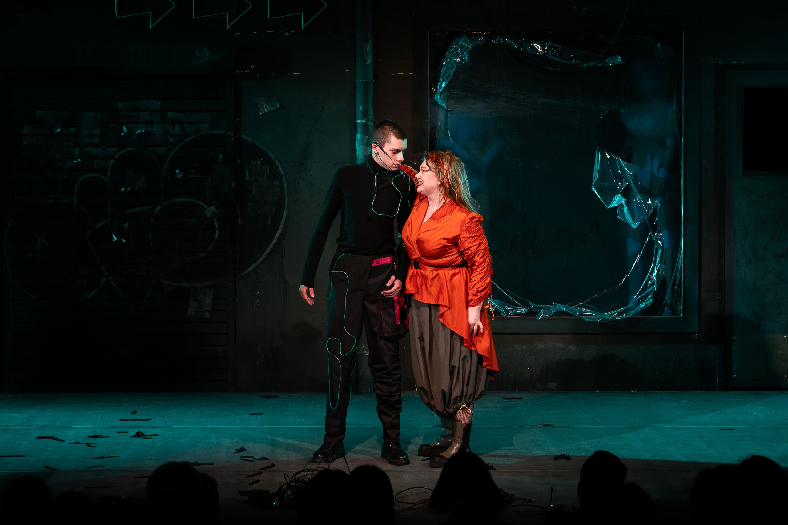 Театр Юного Зрителя «Буратино 2087». Кадр Плюс — Фотография с характером «Визуальный продюсер и фотограф Марк Файзулин»