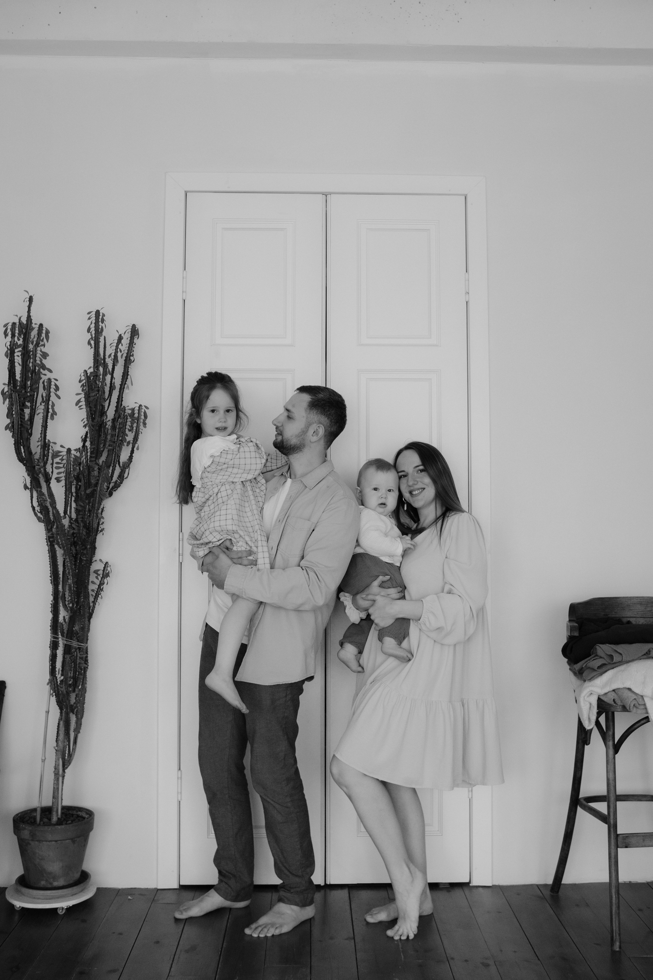 Семейные фотосессии дома и в студии. Семейный и детский фотограф в Москве Александра Михайлечко