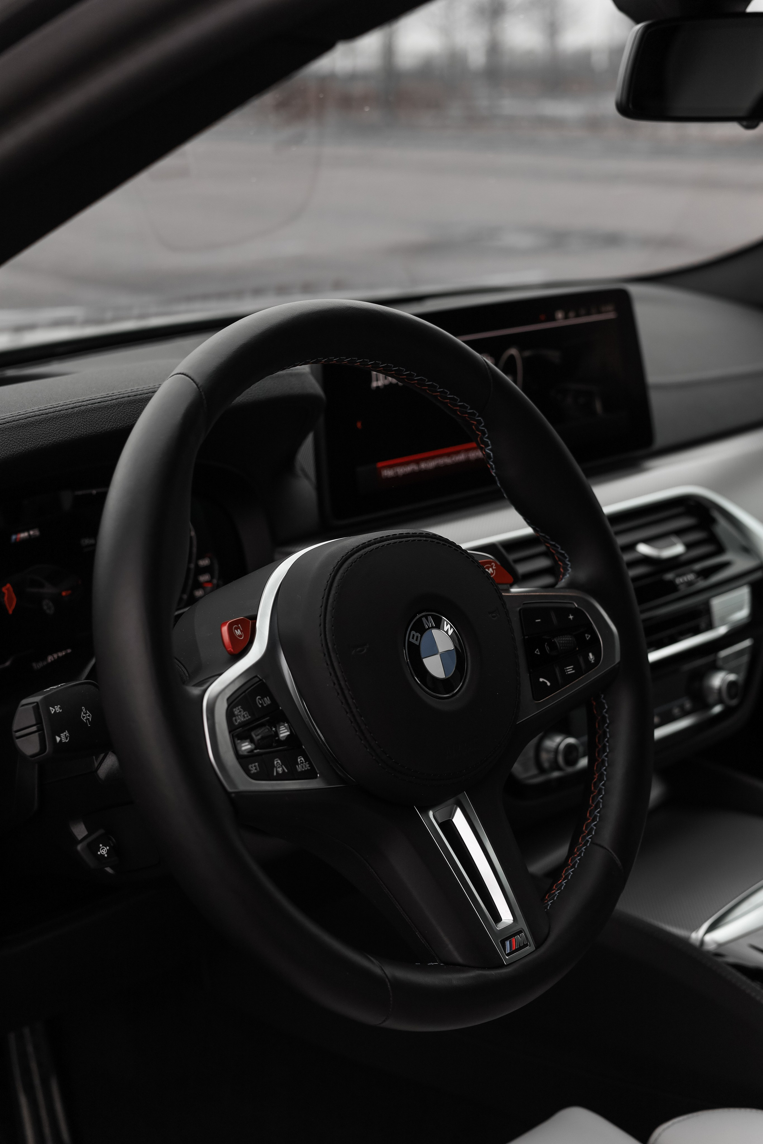 𝐵𝑀𝒲 𝑀5. Wedding Photographer from St.Petersburg