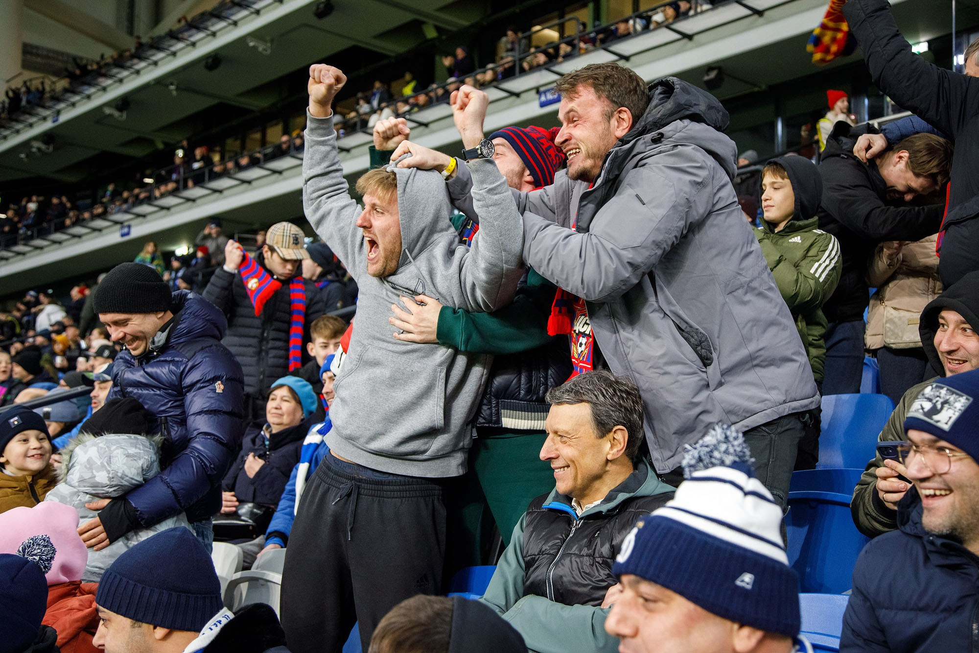Болельщики на матчах. Репортажный фотограф в Москве