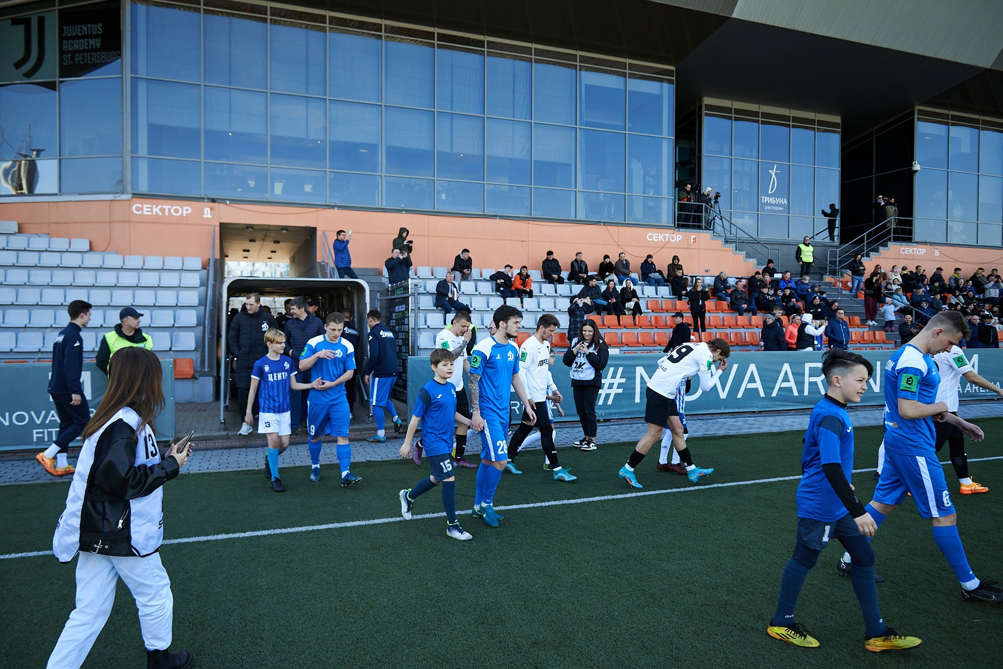 Футбольный матч вторая лига Динамо2 Зенит 2. Иван Ступа, репортажный фотограф в Санкт-Петербурге и Ленинградской области