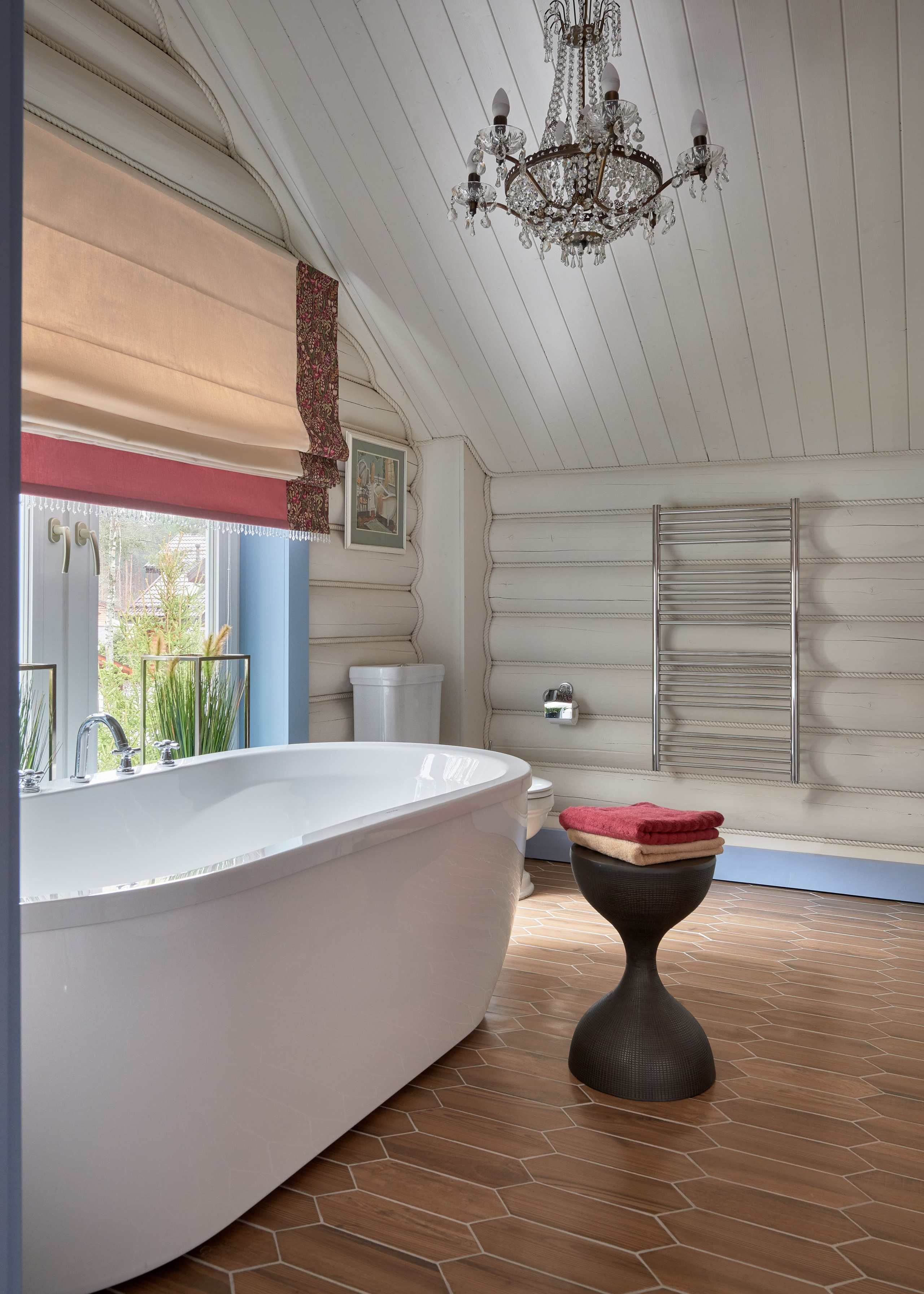 Бревенчатый светлый дом. Фотограф Наталья Вершинина