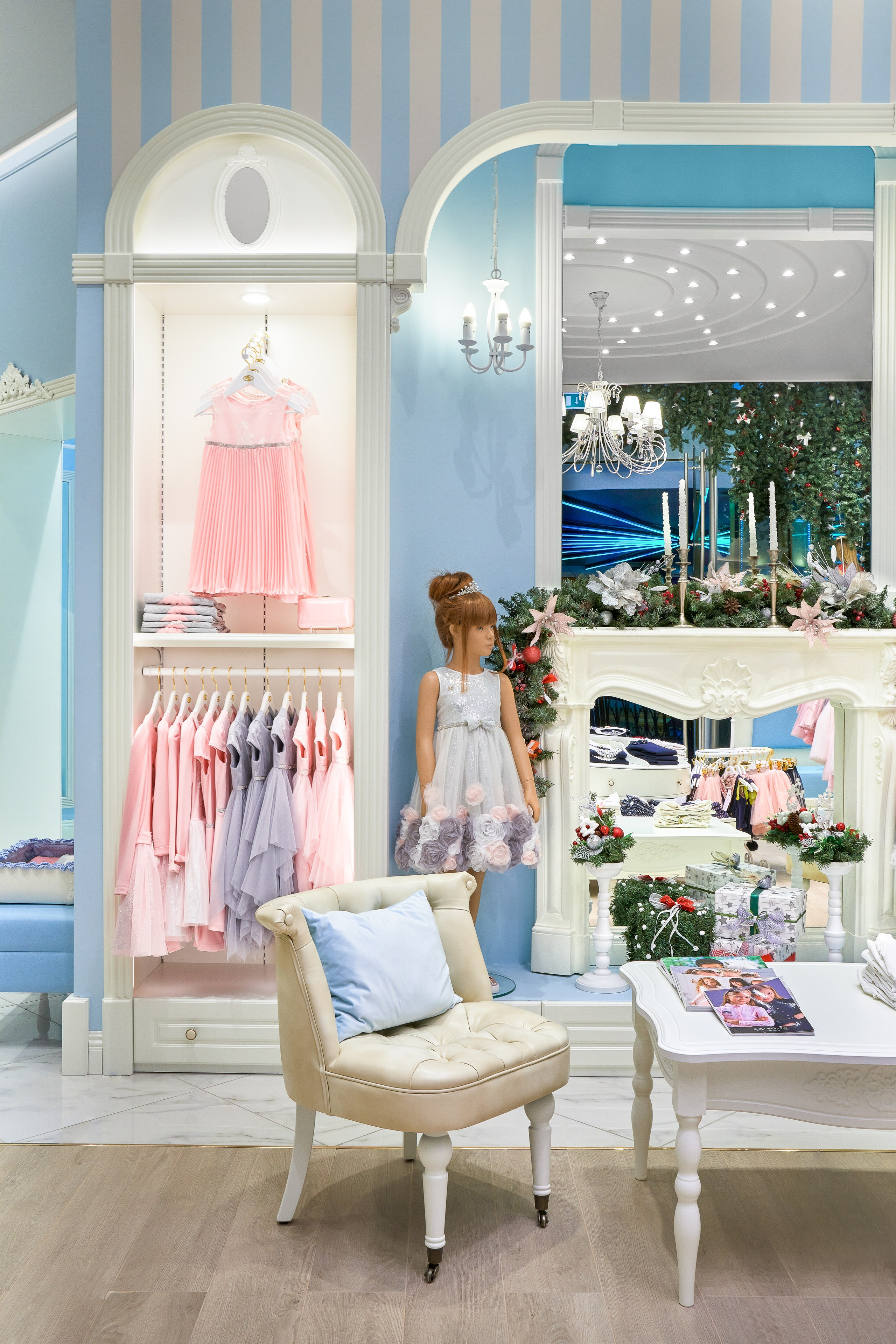 Магазин детской одежды. Фотограф Наталья Вершинина