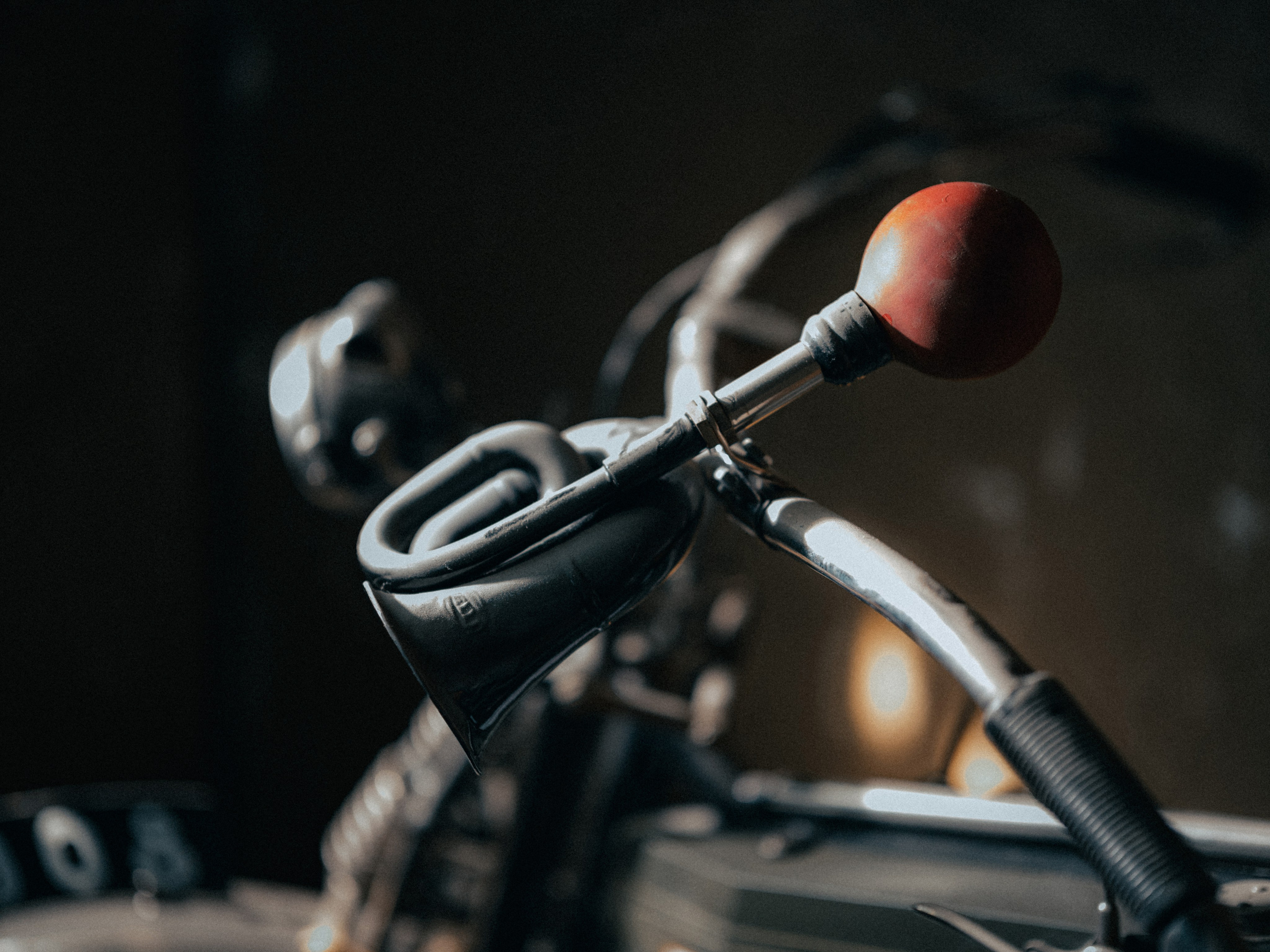 Съемка мотоцикла 1908 года производства для частной коллекции. Фотограф Олег Сотник