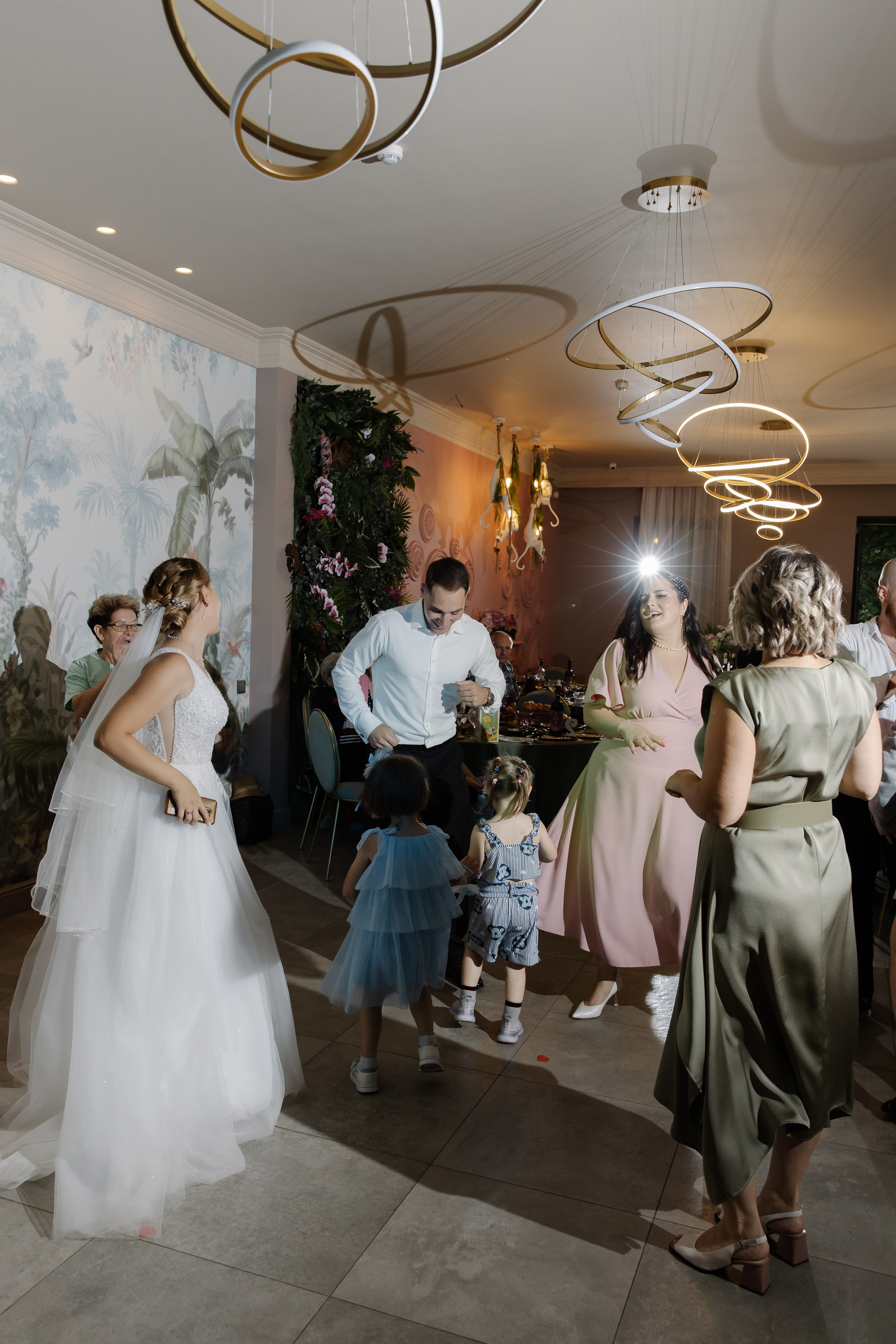 Вячеслав и Анастасия свадьба во Дворце ЧМК. СВАДЕБНЫЙ ФОТОГРАФ ЧЕЛЯБИНСК