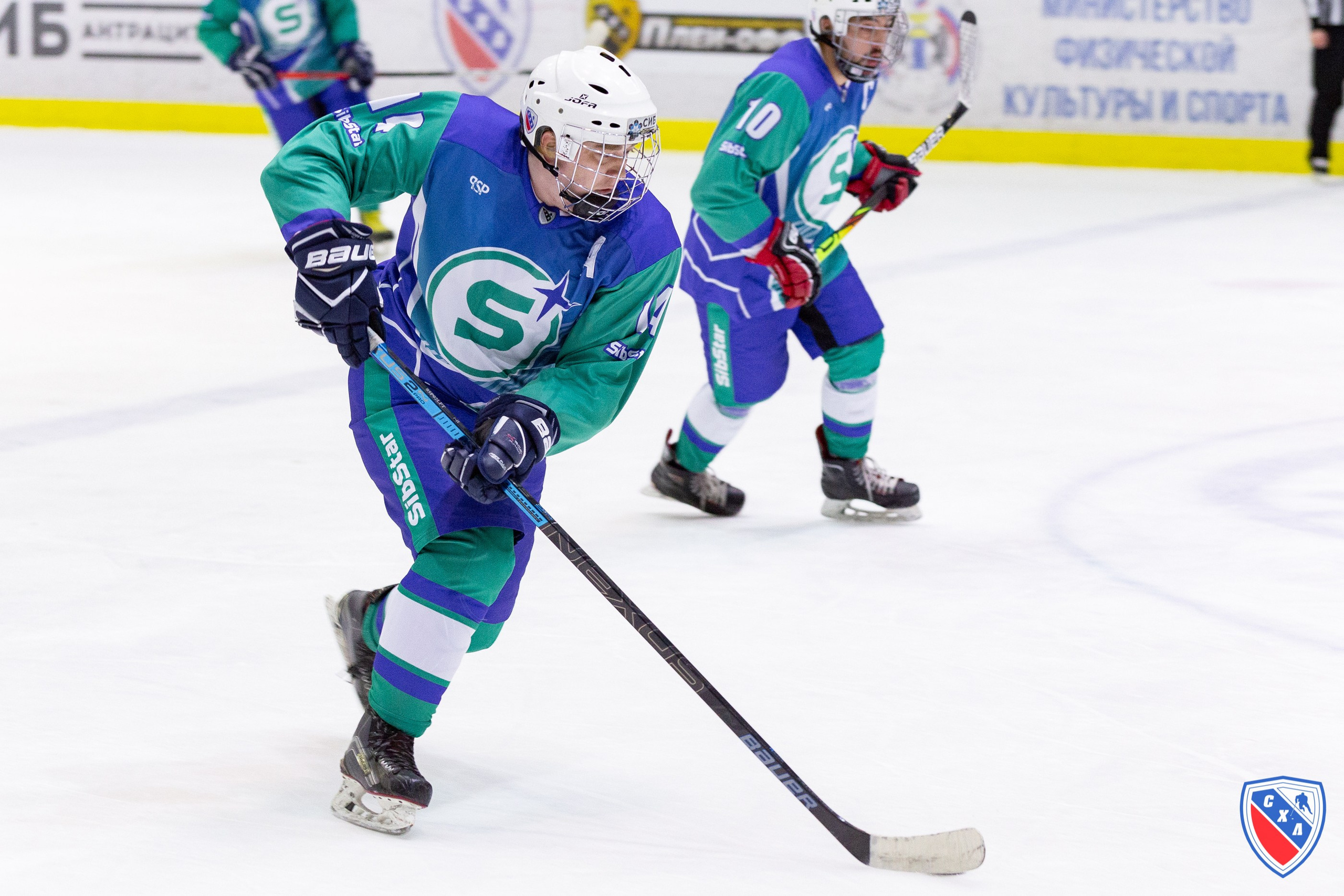 Хоккей. Фотограф Комаров Сергей