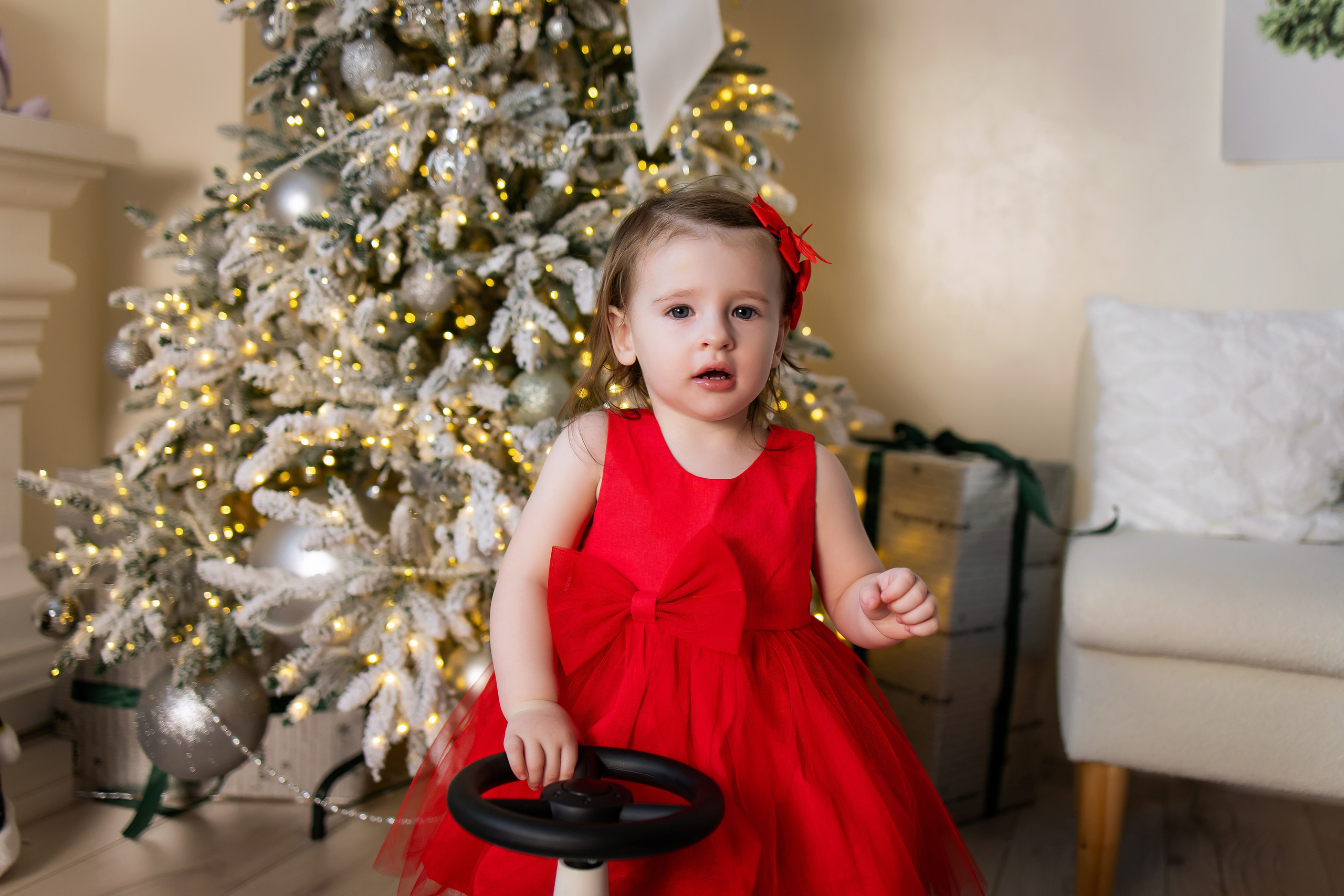 Ваши фотографии. Интерьерная фотостудия Background в Омске