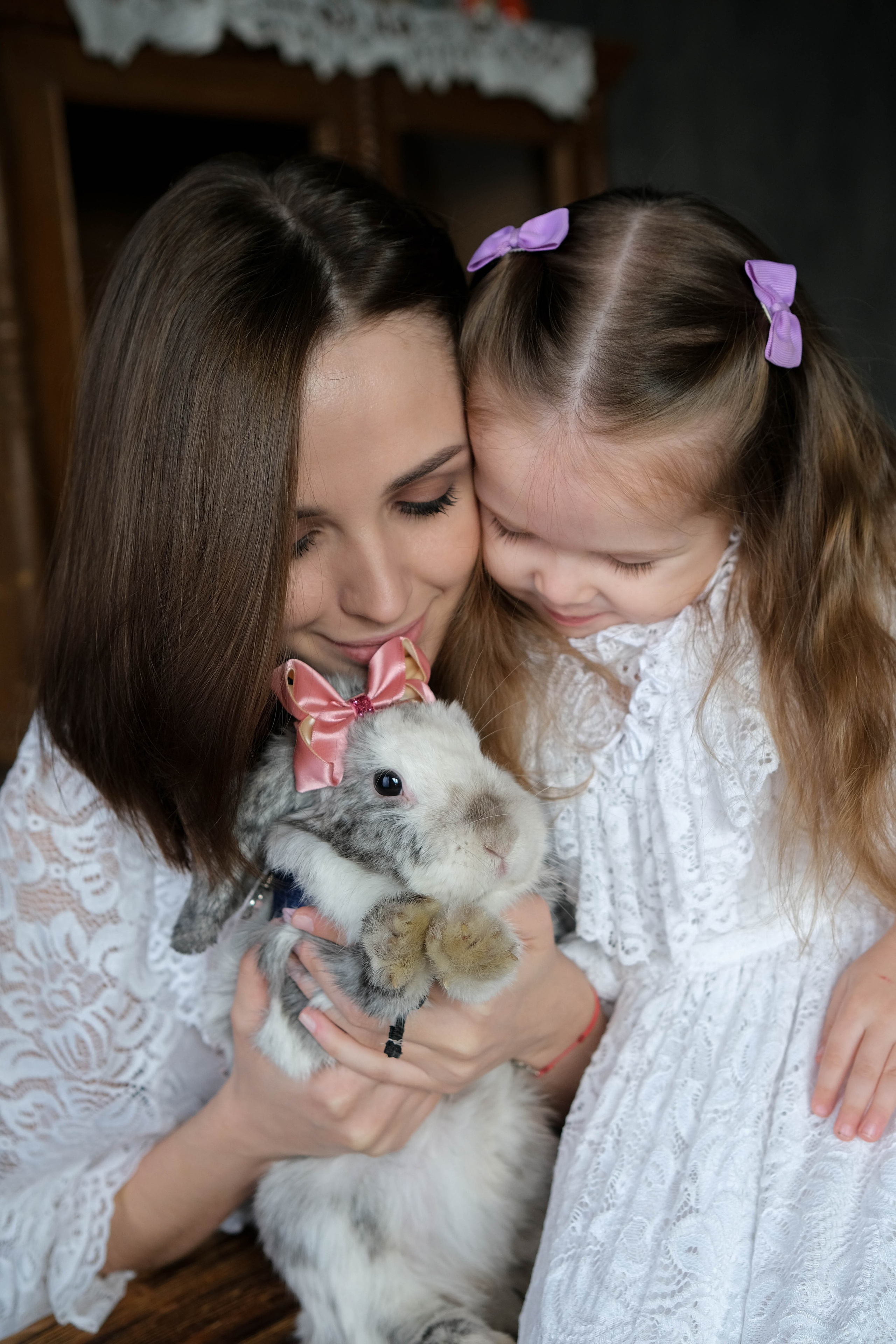 Юля и Варя (Пасха). Главная