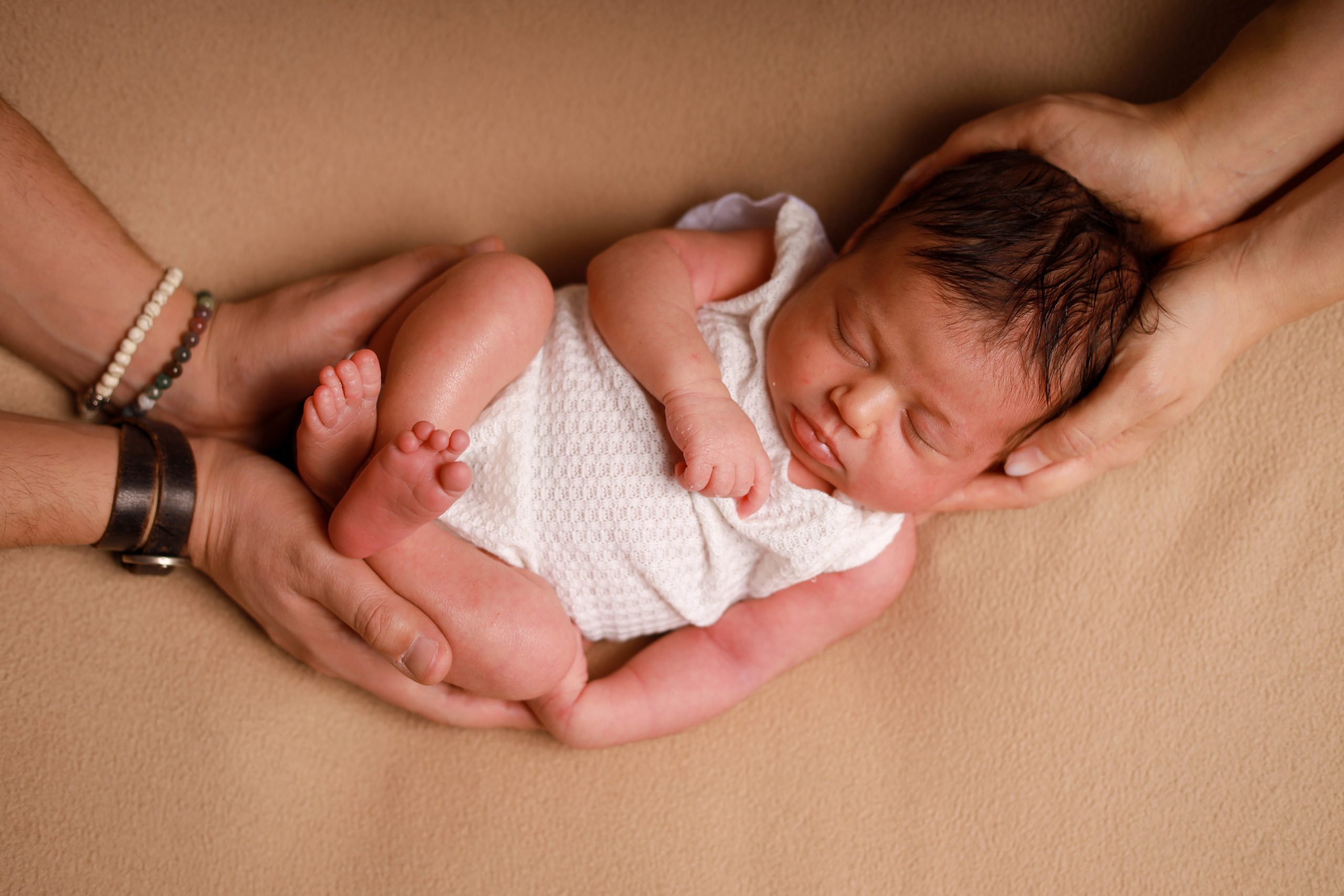 Ньюборн съёмка в студии. Семейный и Детский фотограф в Краснодаре Дарья Насаченко