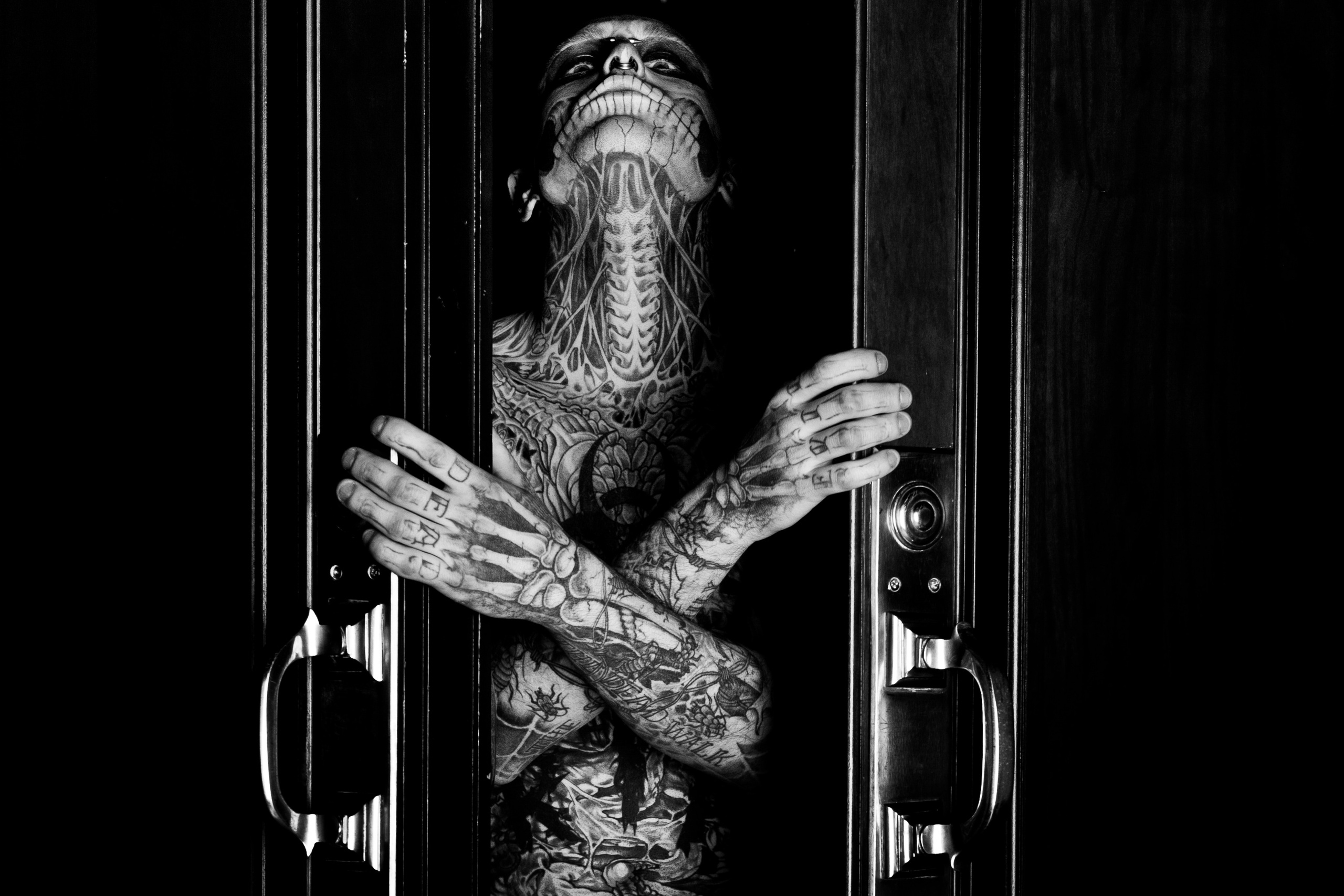 Рик Дженест — Zombie Boy. Дмитрий Смирнов. Фотография, дизайн