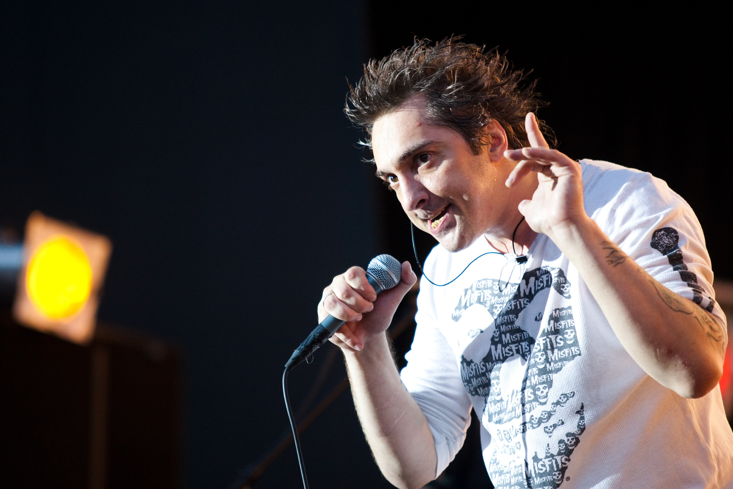 Михаил Горшенев во время выступления группы Король и Шут в Зеленом театре 31 июля 2009 года