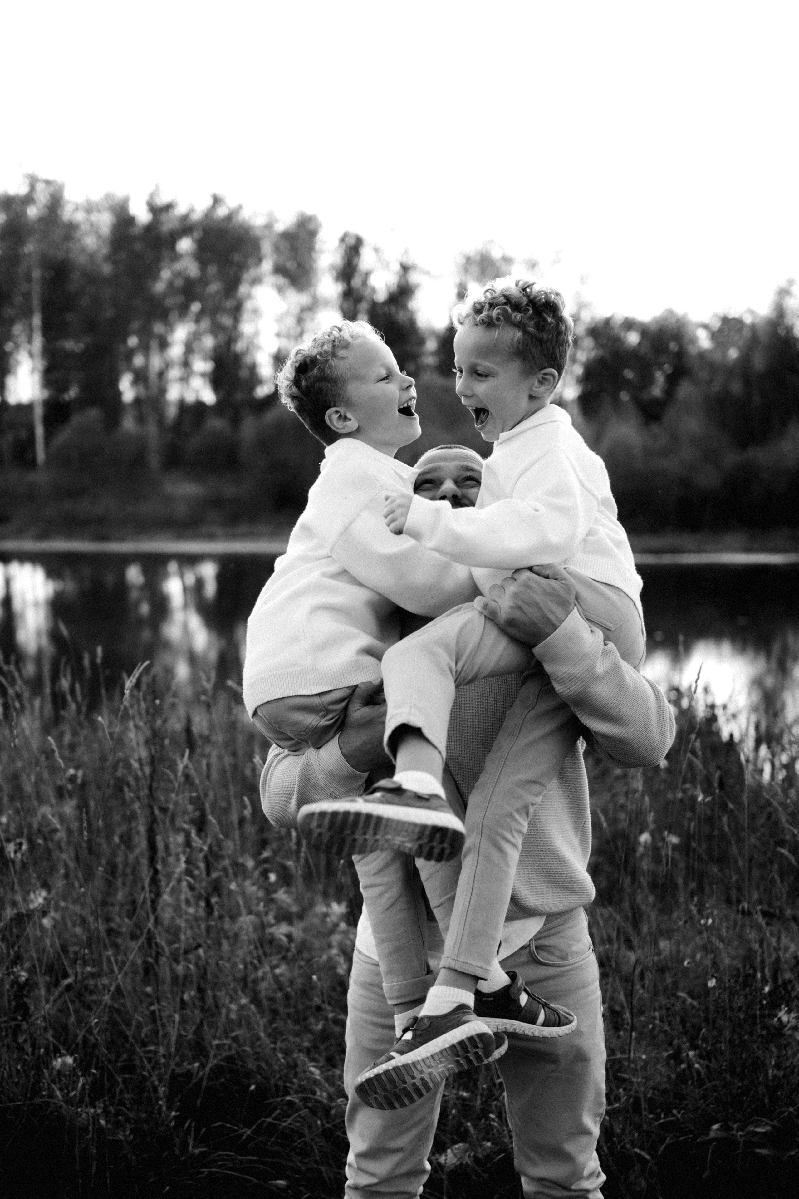 Семейная фотосессия на качелях. Семейный фотограф в Москве и в Домодедово Екатерина Патракова