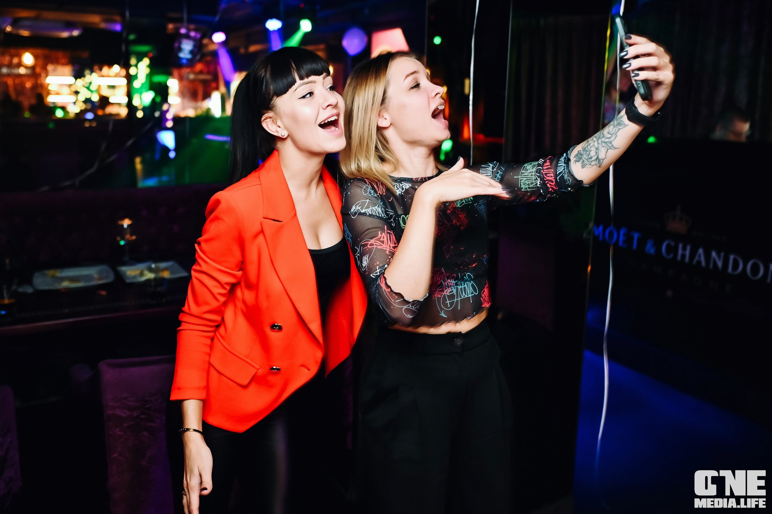 Фоторепортаж из караоке-клуба Эйфория. One Media Life: фоторепортажи, фотоотчеты с мероприятий и заведений