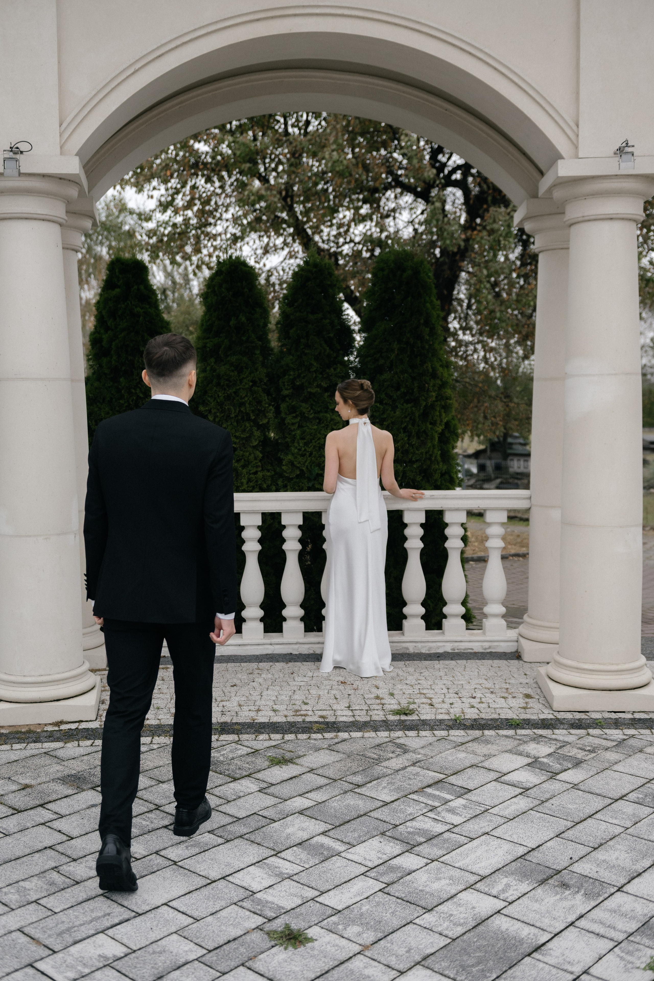 Wedding day in Martinique Bar. Wedding PHOTOGRAPHER Andrew Vnukov