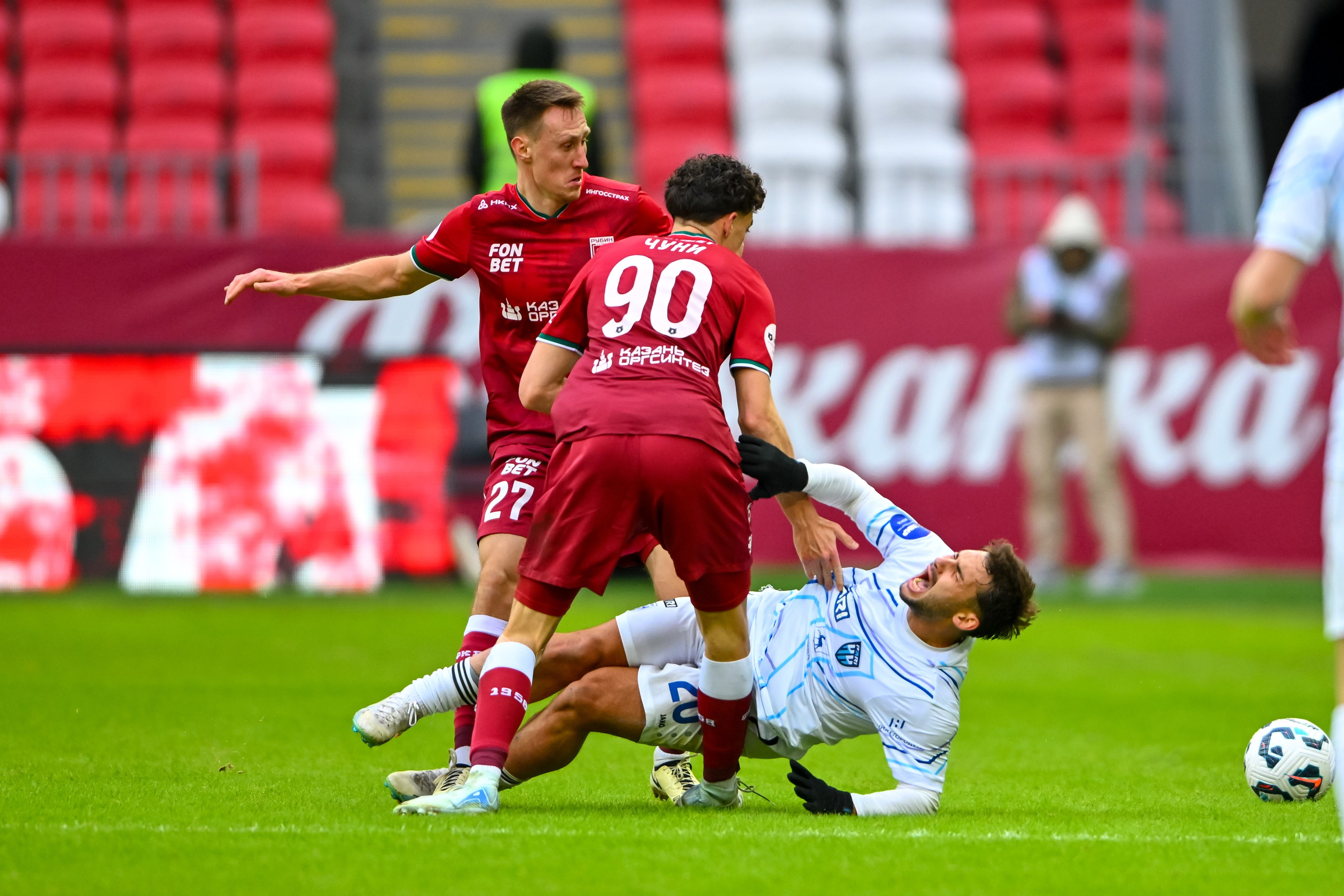 Футбольный фотограф. Спортивный и репортажный фотограф в Казани Вячеслав Сатонин