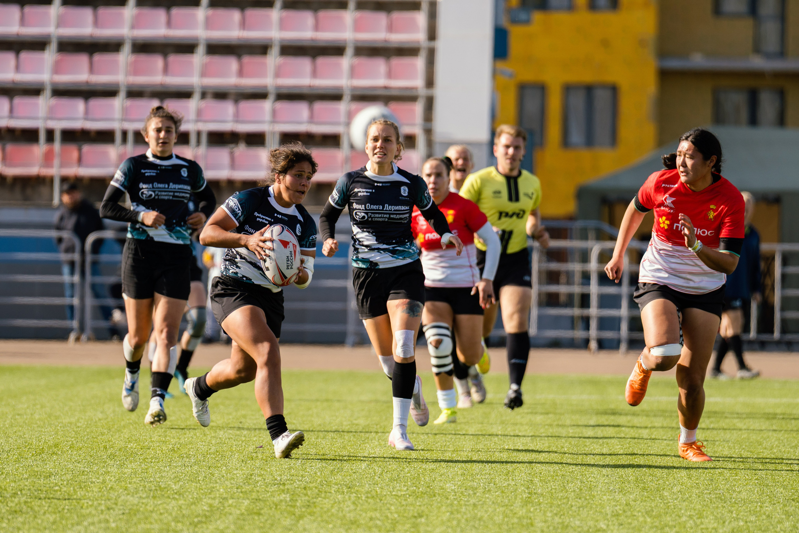 Магнит кубок России по женскому регби-7. Портретный фотограф в Казани Радомир Заздравных