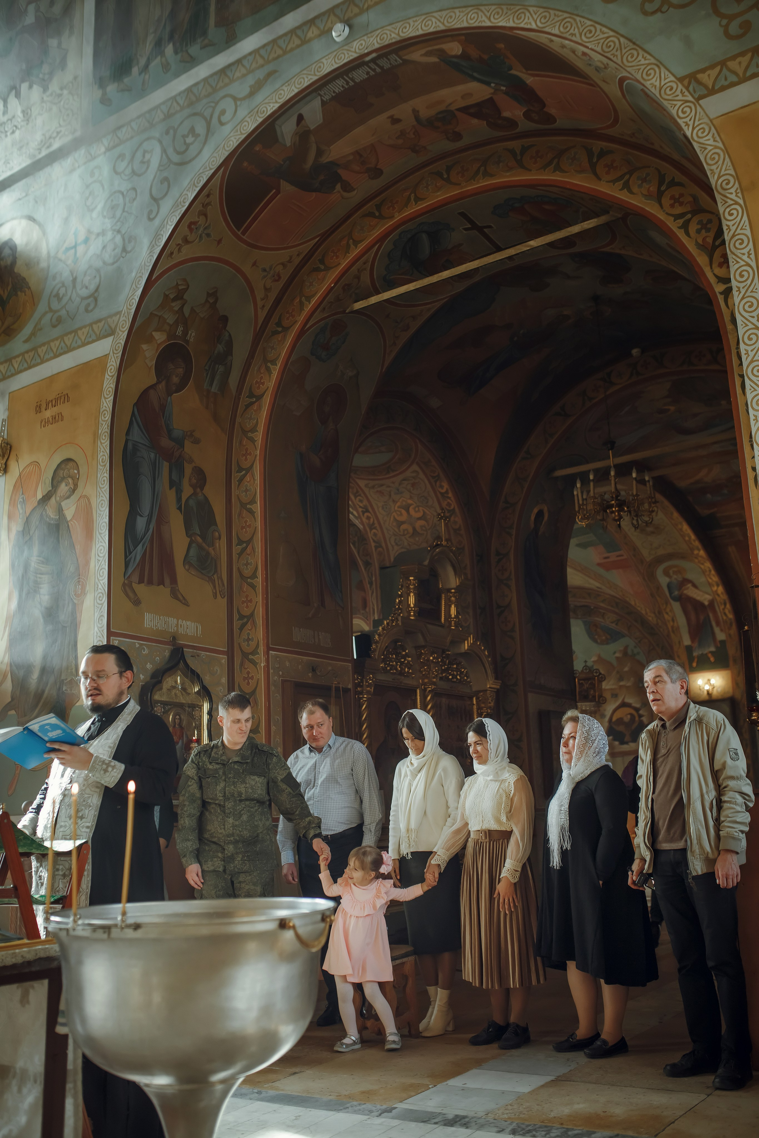 Крещение Мирославы. Фотограф на Крещение, семейный фотограф в Москве