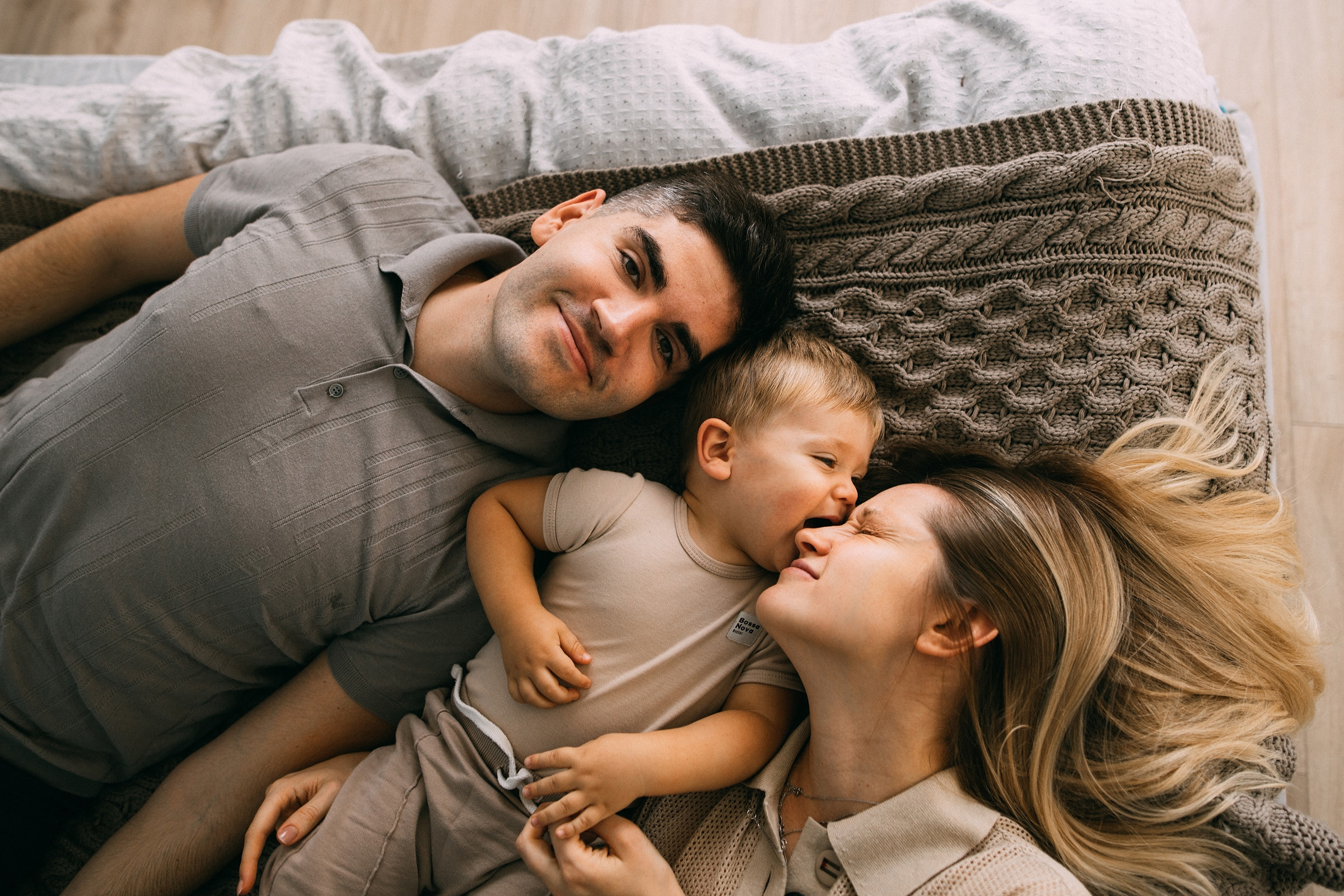 Кристина, Саша, Арсений. Фотограф Людмила Оюн