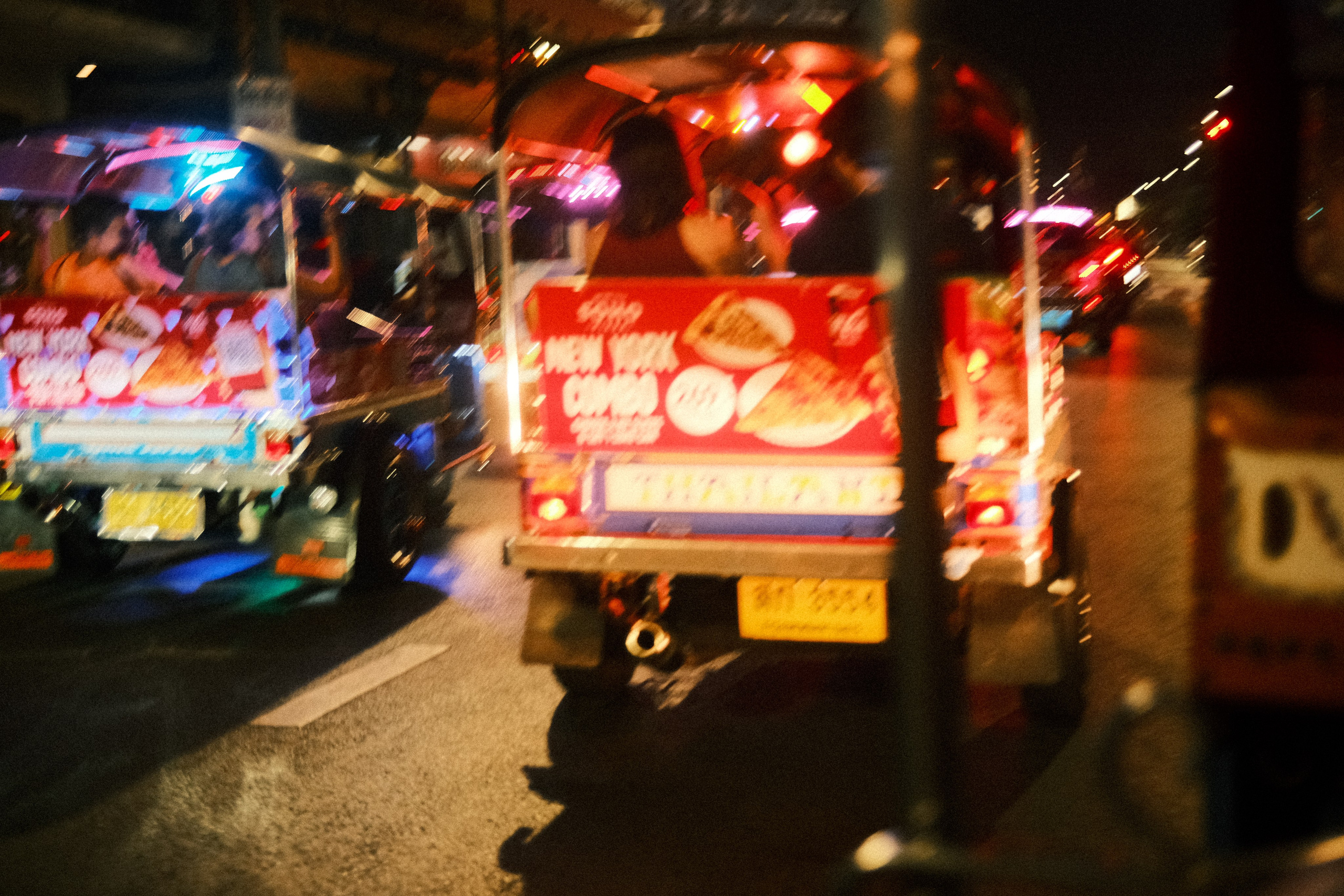 Тайланд. Цветная фурия. Портретный фотограф