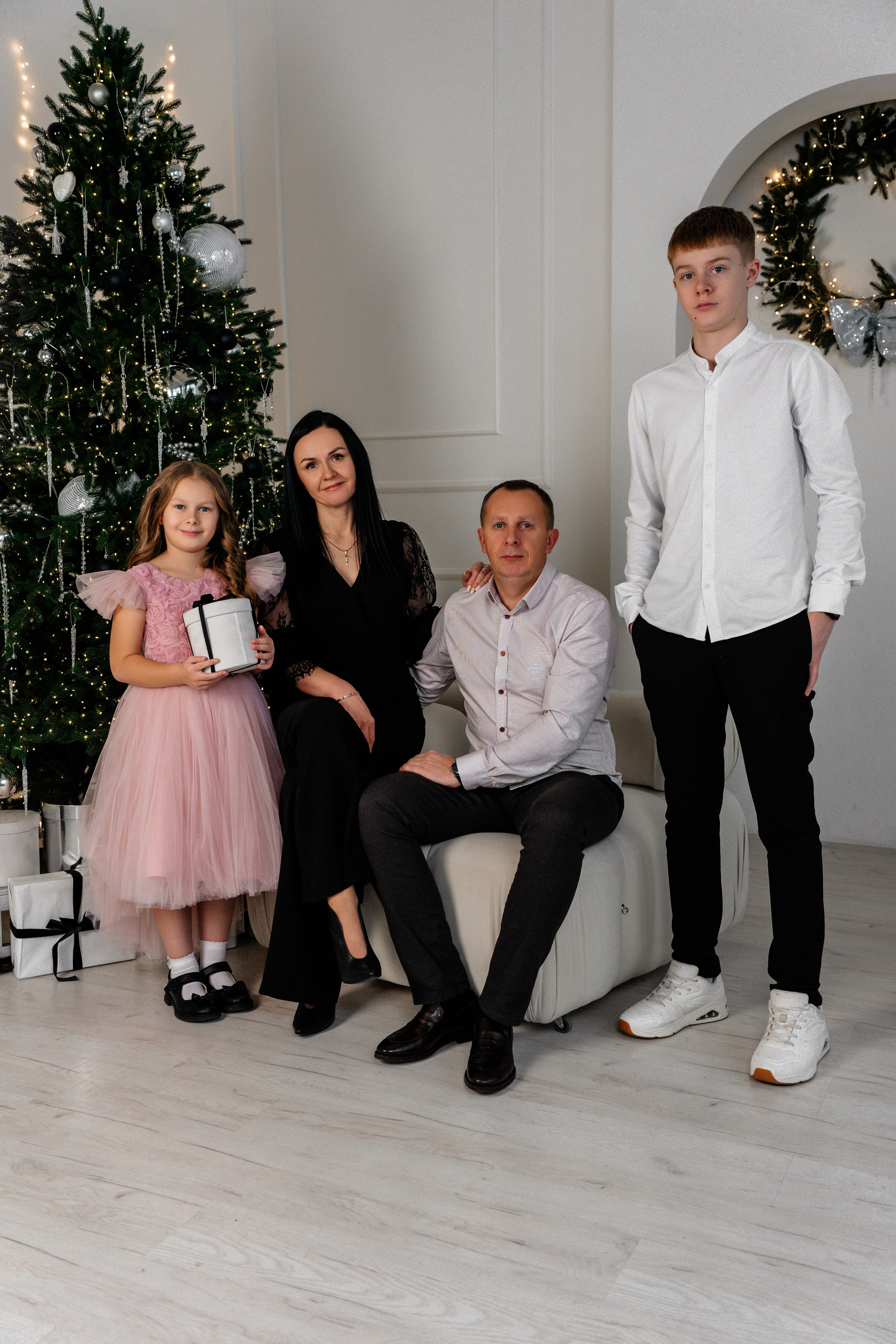Новогодняя семейная история. Ваш семейный фотограф в Минске — Вика Трегубова