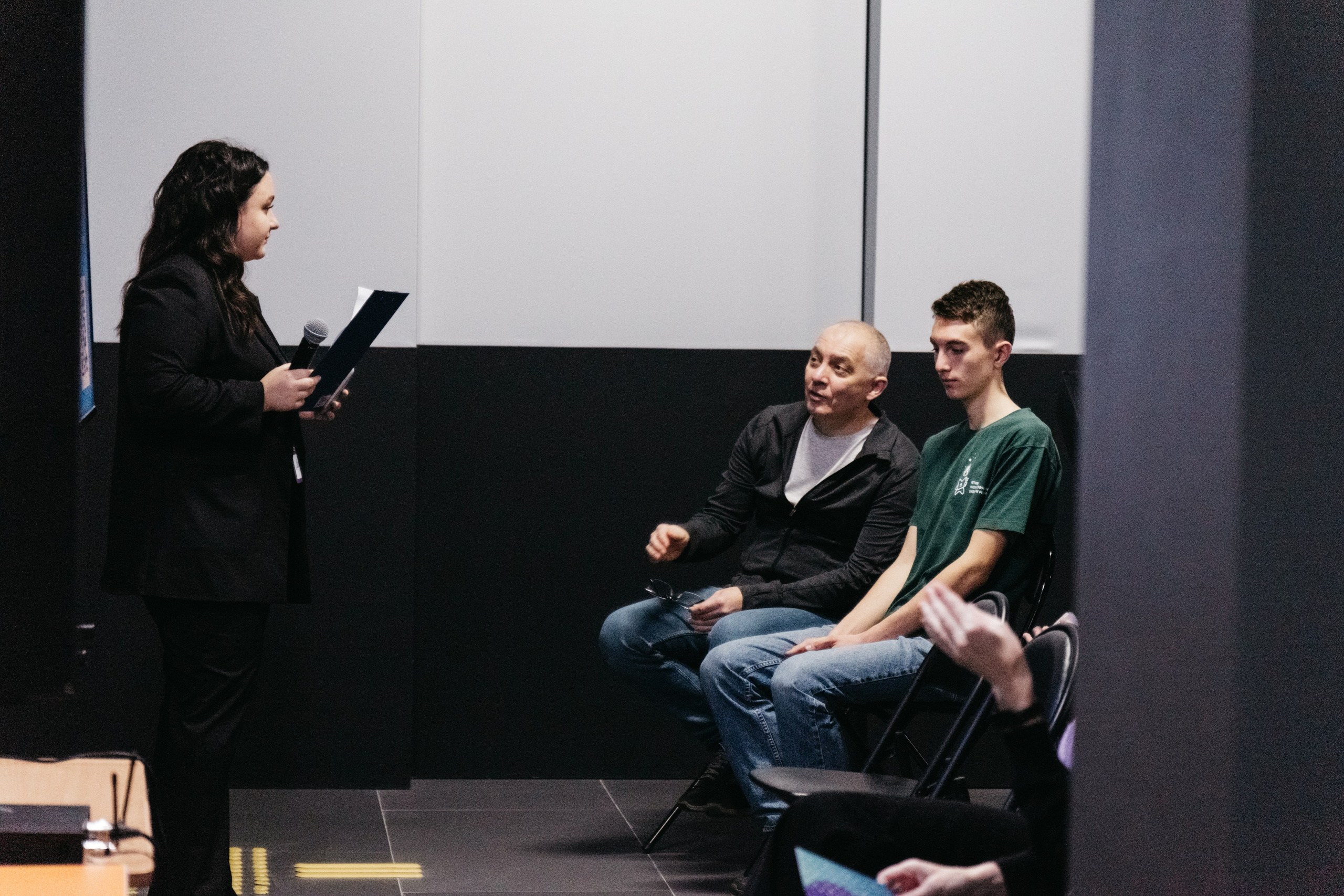 Форум 1.10.23. Репортажный и свадебный фотограф в Сургуте