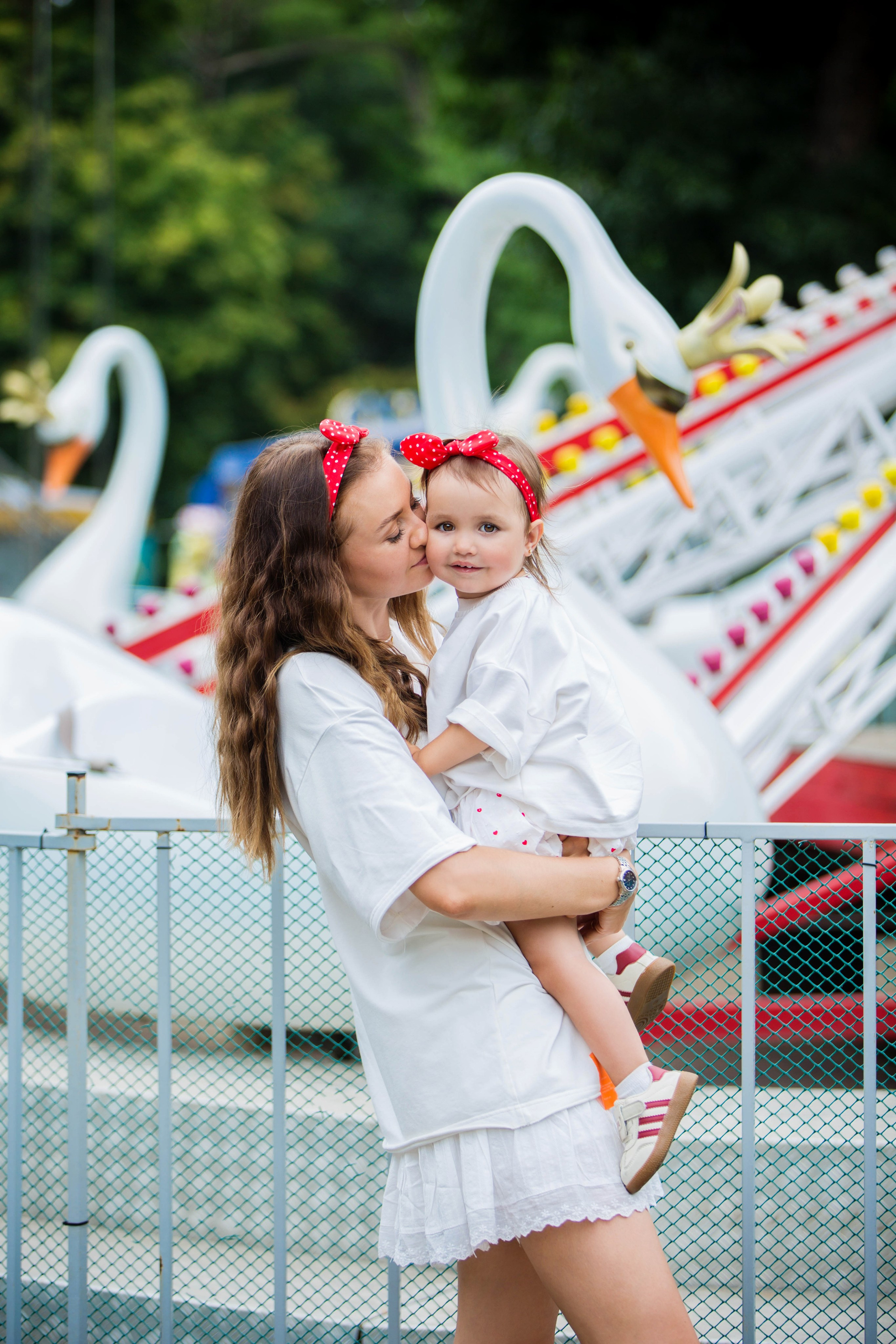 Прогулка в Городском парке Краснодар. Свадебный семейный и детский фотограф в Краснодаре Карина Федоровская