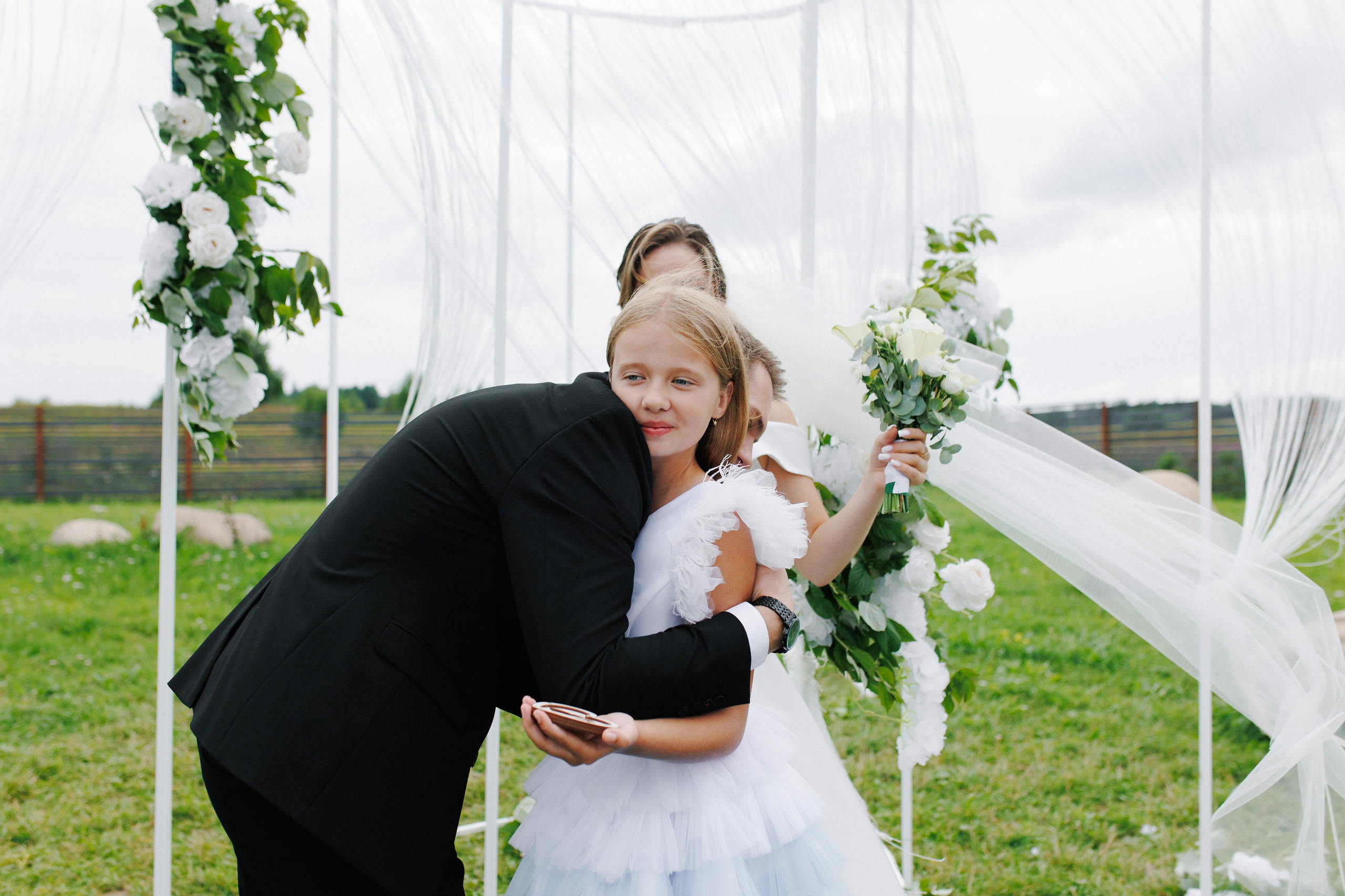 Свадебная фотосессия и банкетная часть в усадьбе СПБ. Свадебный фотограф СПБ