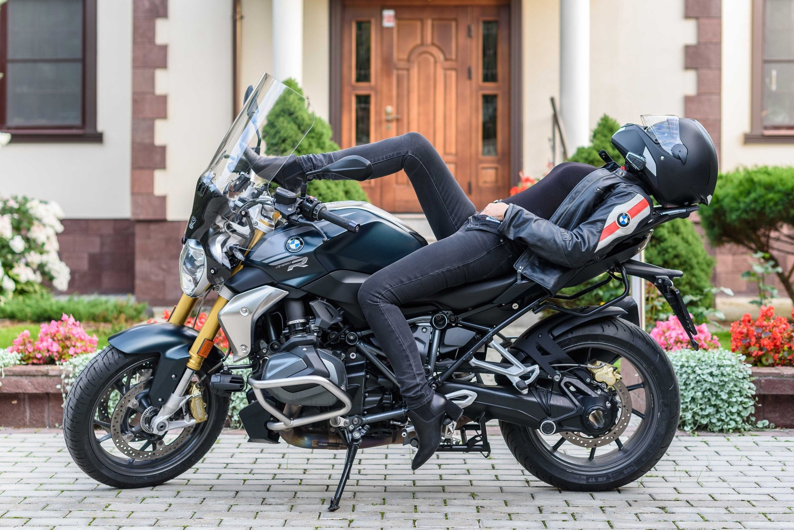 Фотосессии с мотоциклами. Спортивный и женский фотограф и видеограф в Завидово и Конаково Андрей Герасимов