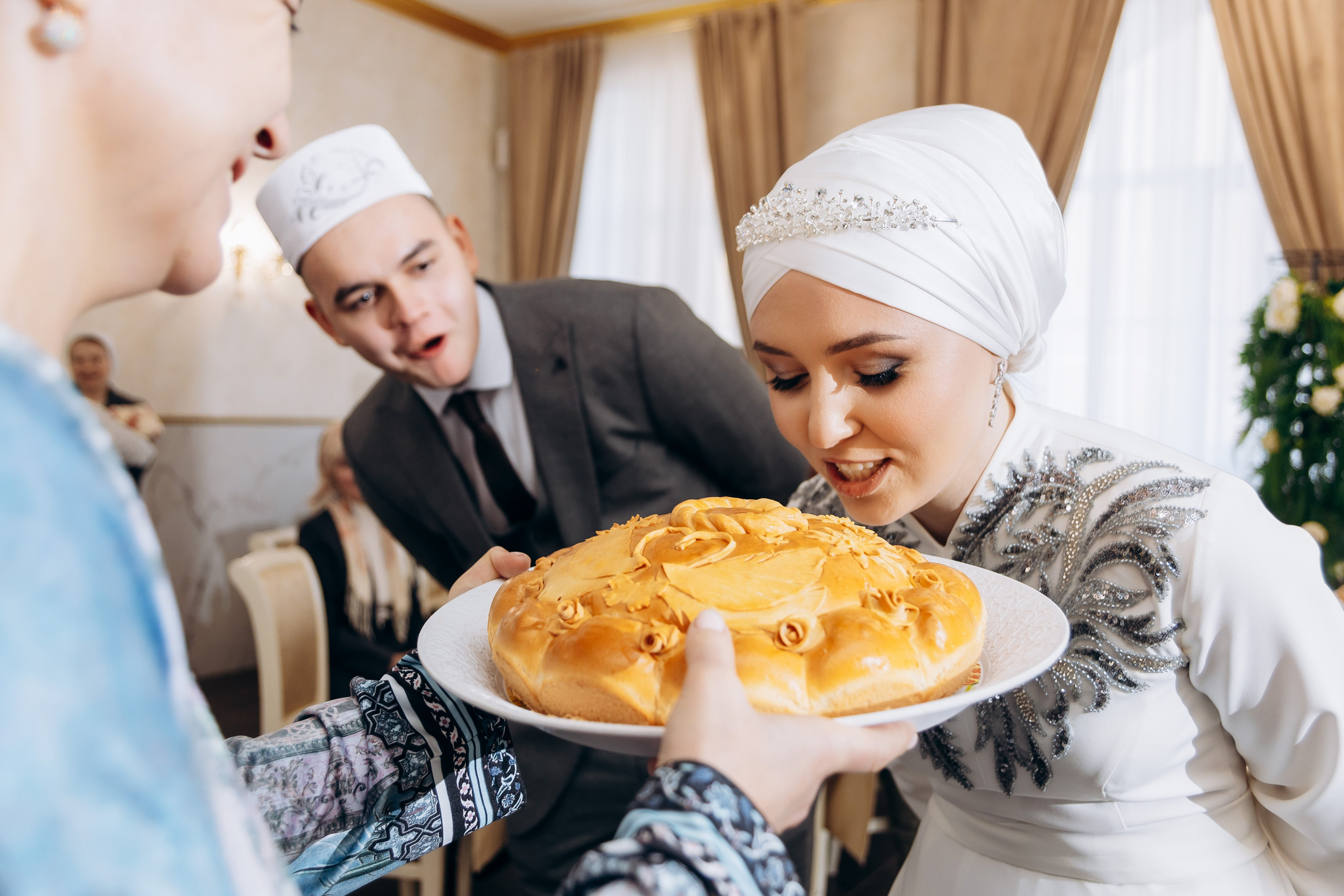 никах в мечети Гаиля,  фотосессия в мечети Гаиля, фотограф на никах Казань Ranas4you, образ невесты на никах, завязывание платка Казань, платье на никах Казань, фотограф на мусульманские свадьбы Ranas4you