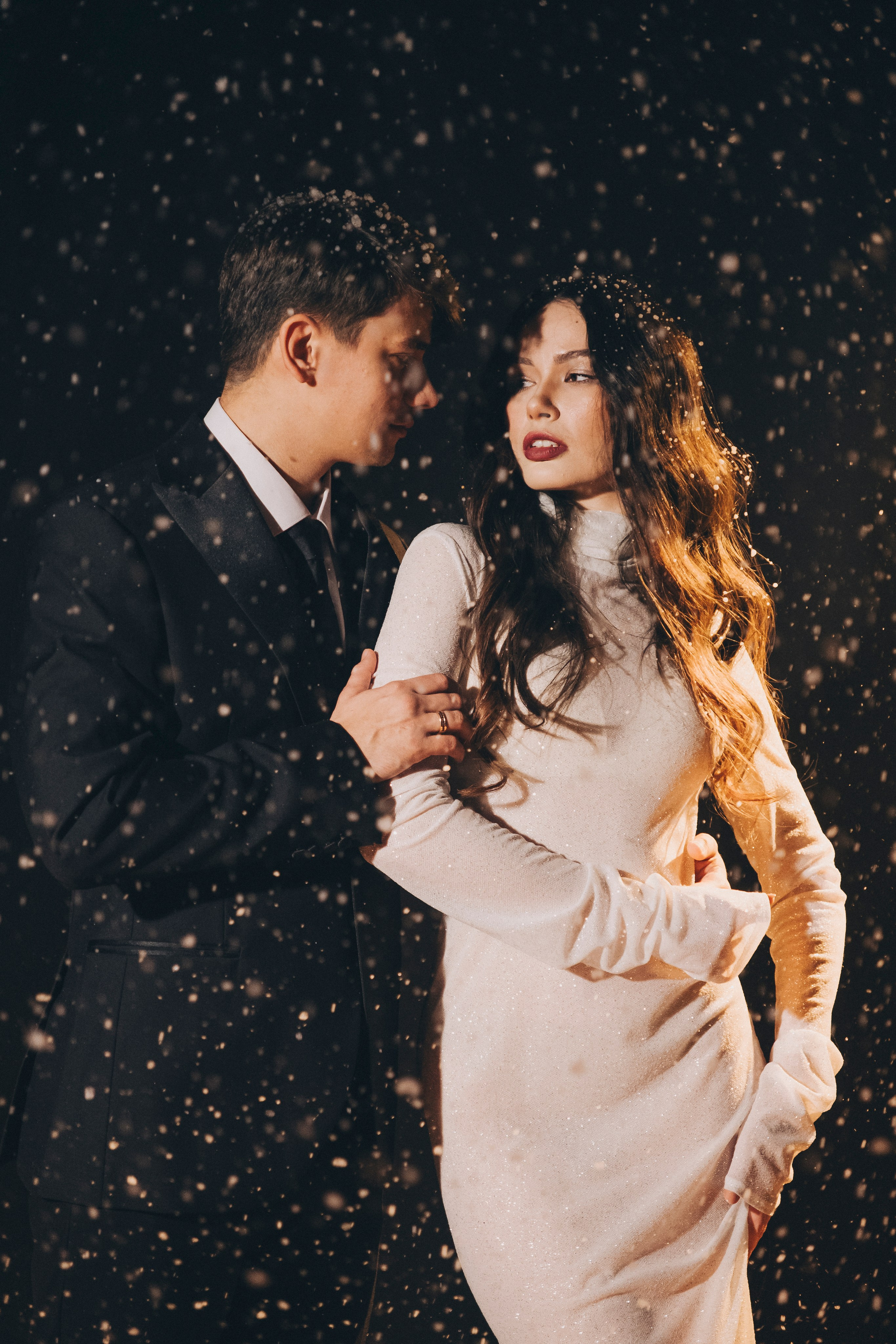 Свадебная лав стори в студии. Фотограф в Иркутске Анна Мирошникова