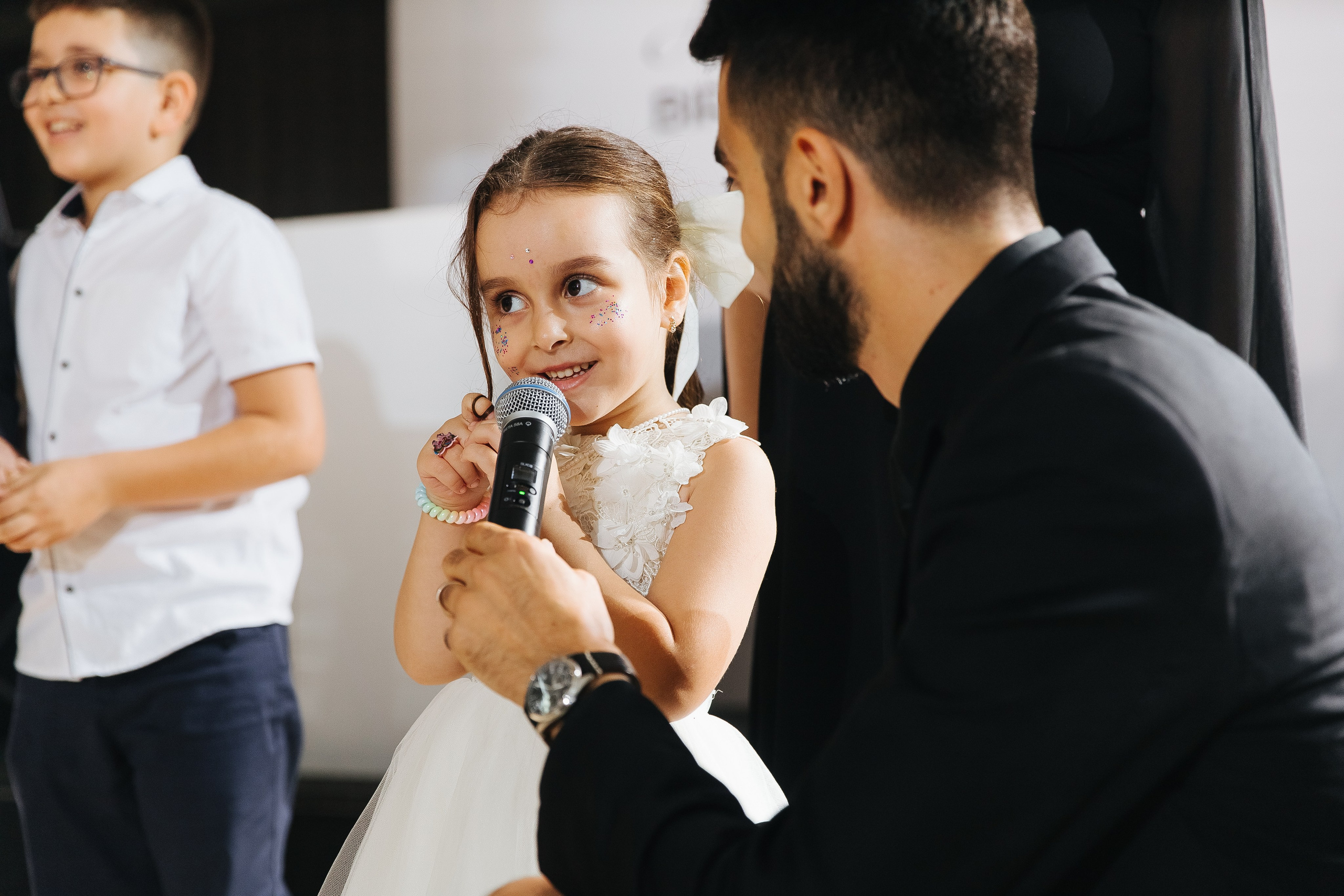 Ани и Назели. 35&5 День рождения, «Янтарь». Фотограф в Красноярске Надежда Воскресенская