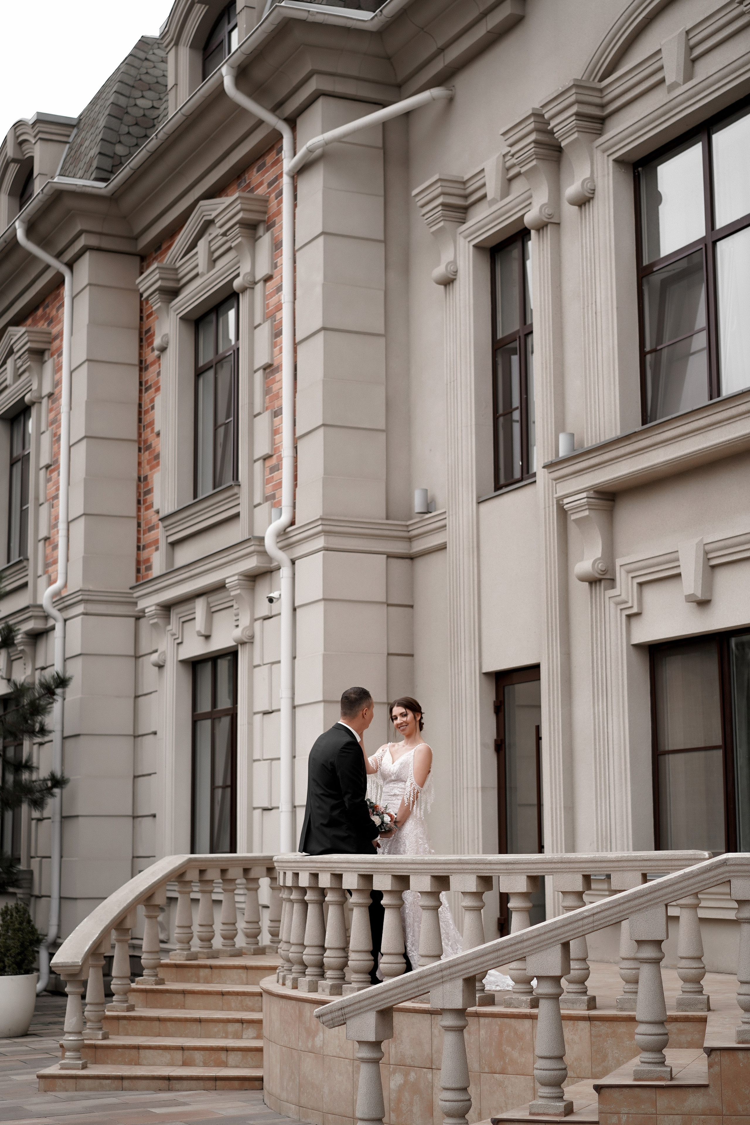 Свадебная фотосессия в Графском парке. Ростов-на-Дону. Свадебный фотограф в Ростове-на-Дону. Таинство Крещения и Венчания, семейные фотосессии. Алёна Чёботова