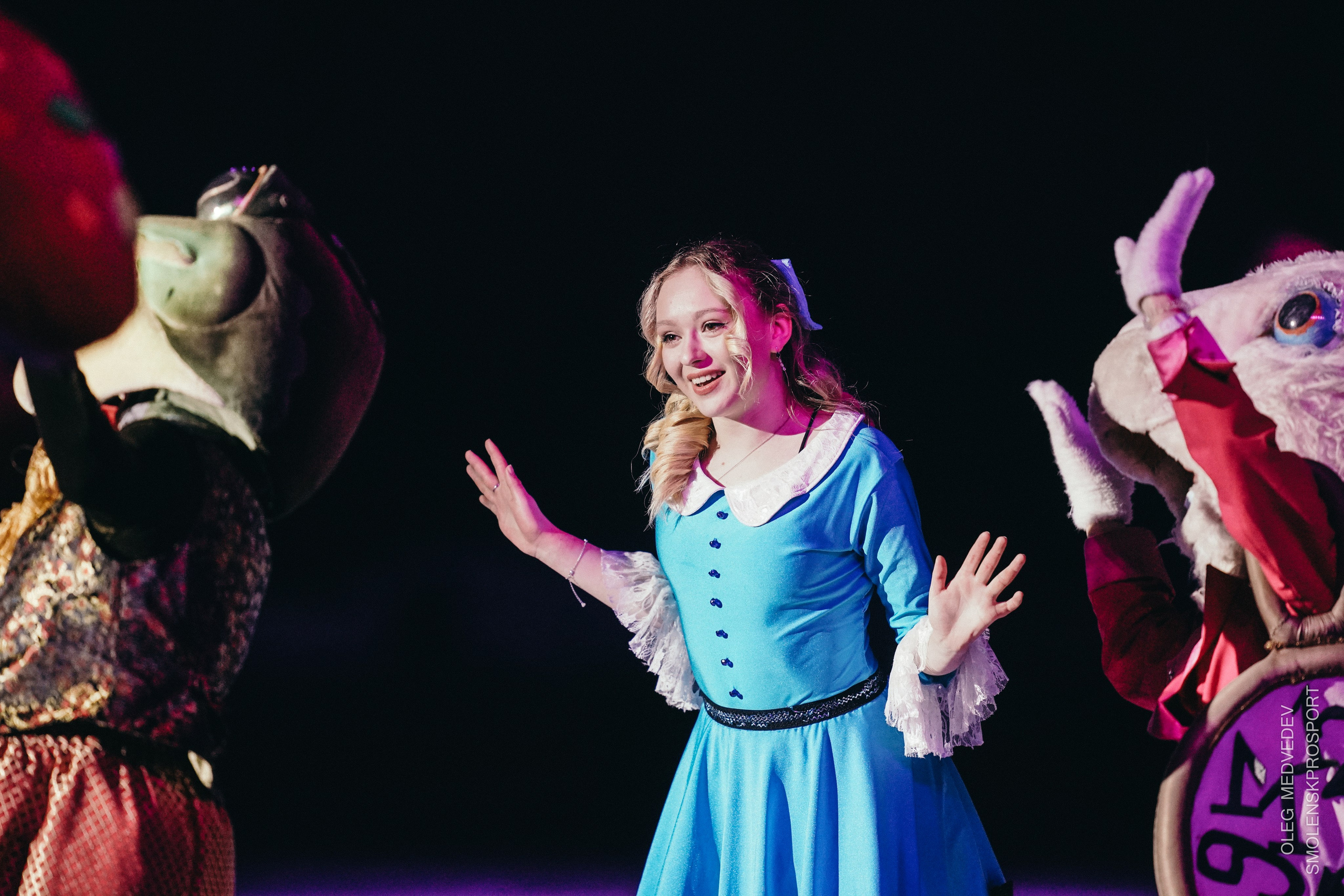 Алиса в стране чудес шоу на льду. Спортивный фотограф Олег Медведев | prosport67 | Смоленск