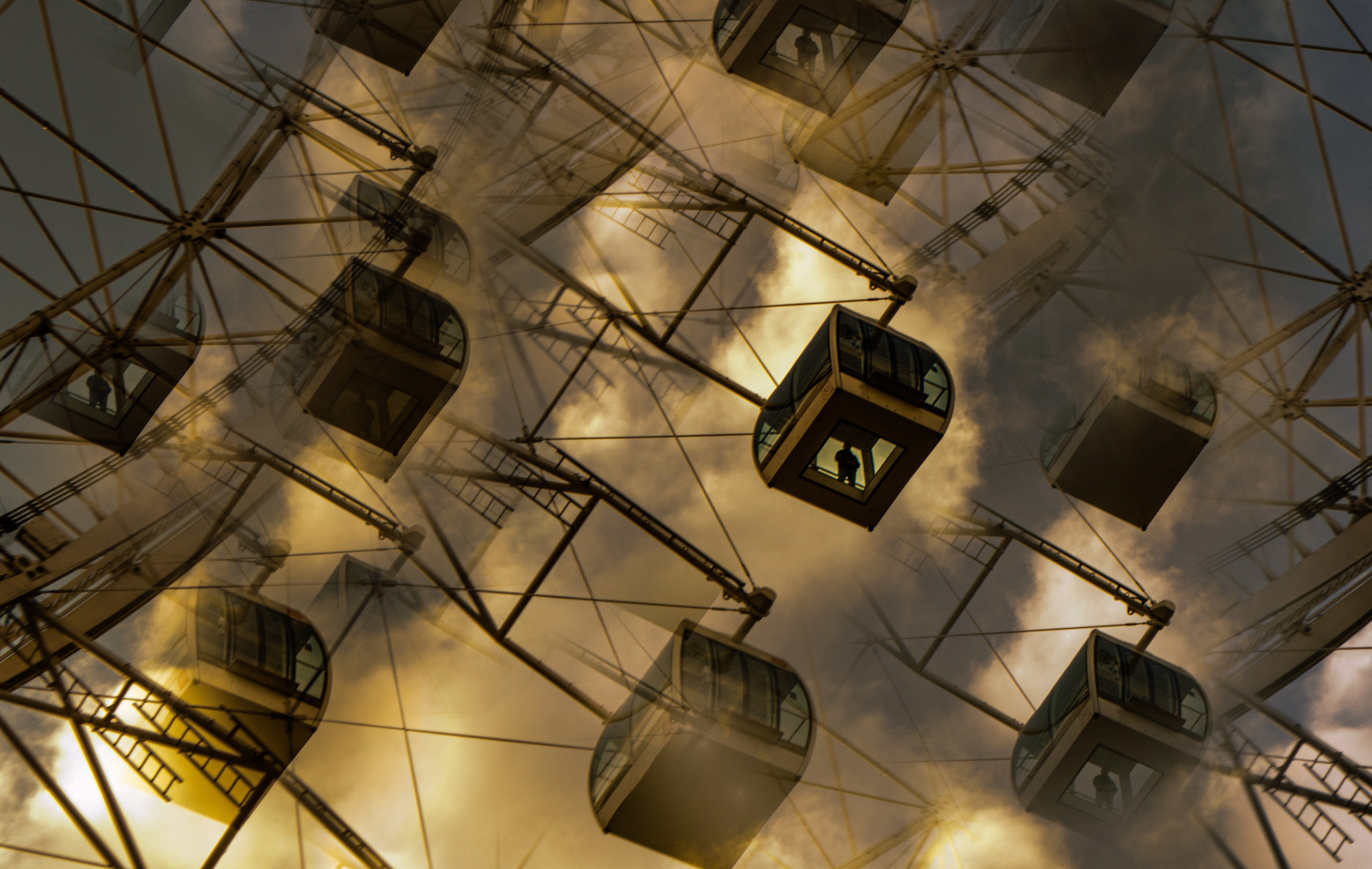 The Ferris wheel at VDNKh. Moscow, 2024.